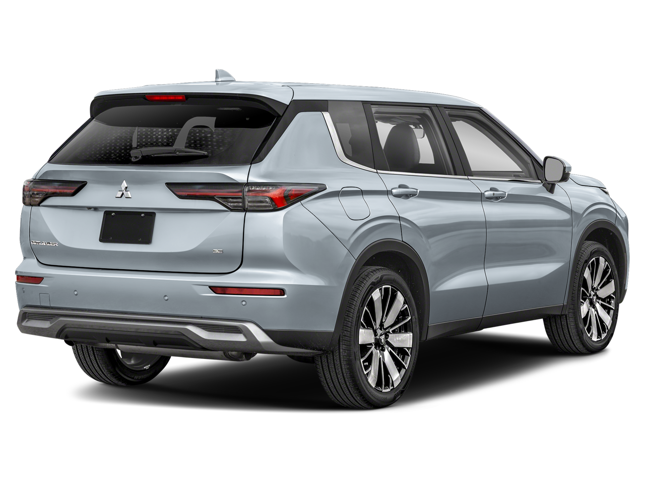 2026 Mitsubishi Outlander SE photo 2