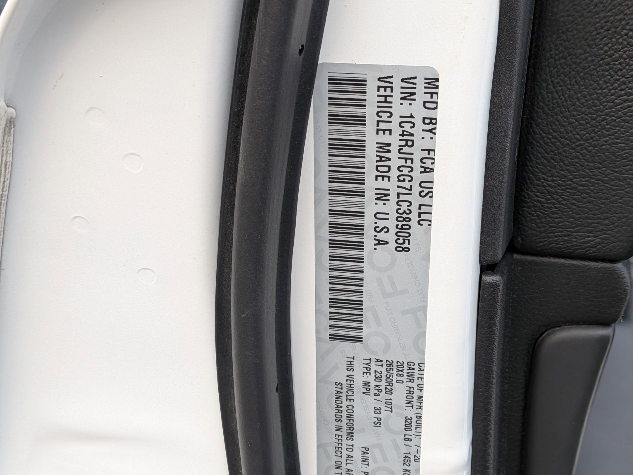 2020 Jeep Grand Cherokee Overland