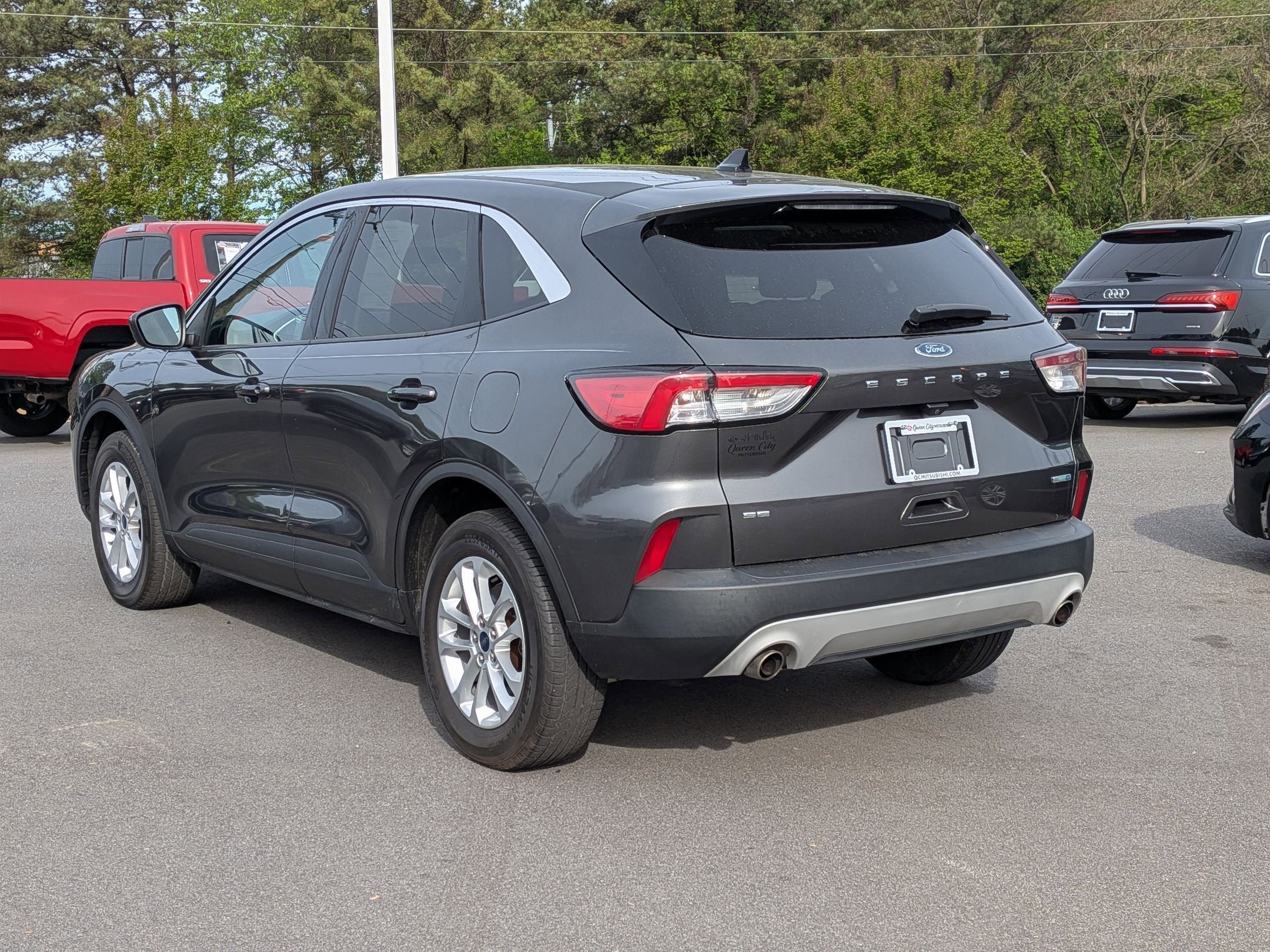 2020 Ford Escape SE