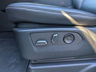 2022 Cadillac Escalade ESV Luxury