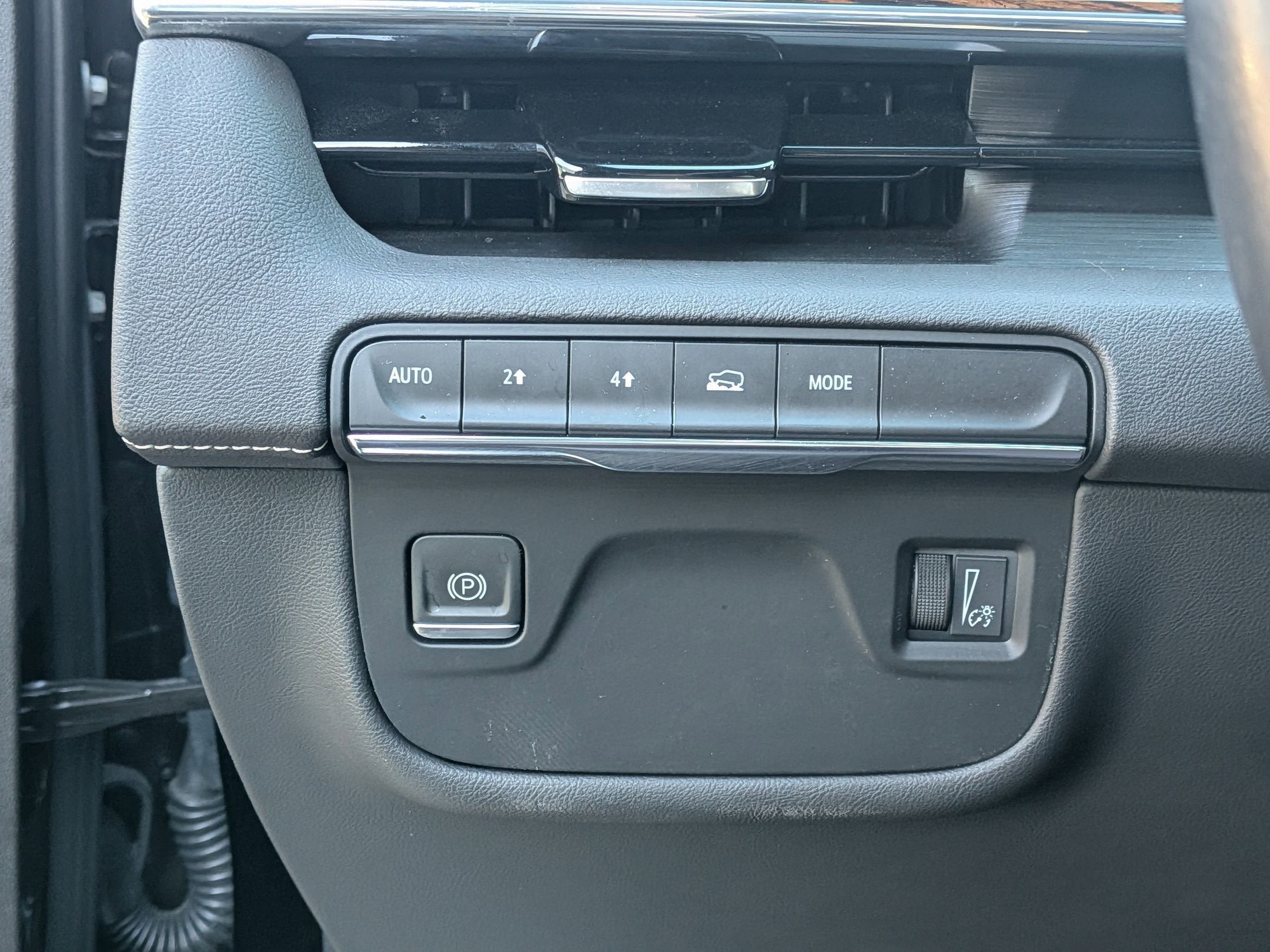 2022 Cadillac Escalade ESV Luxury