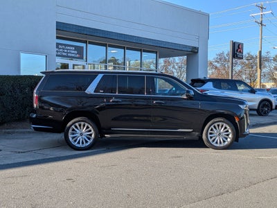 2022 Cadillac Escalade ESV Luxury