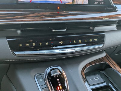 2022 Cadillac Escalade ESV Luxury