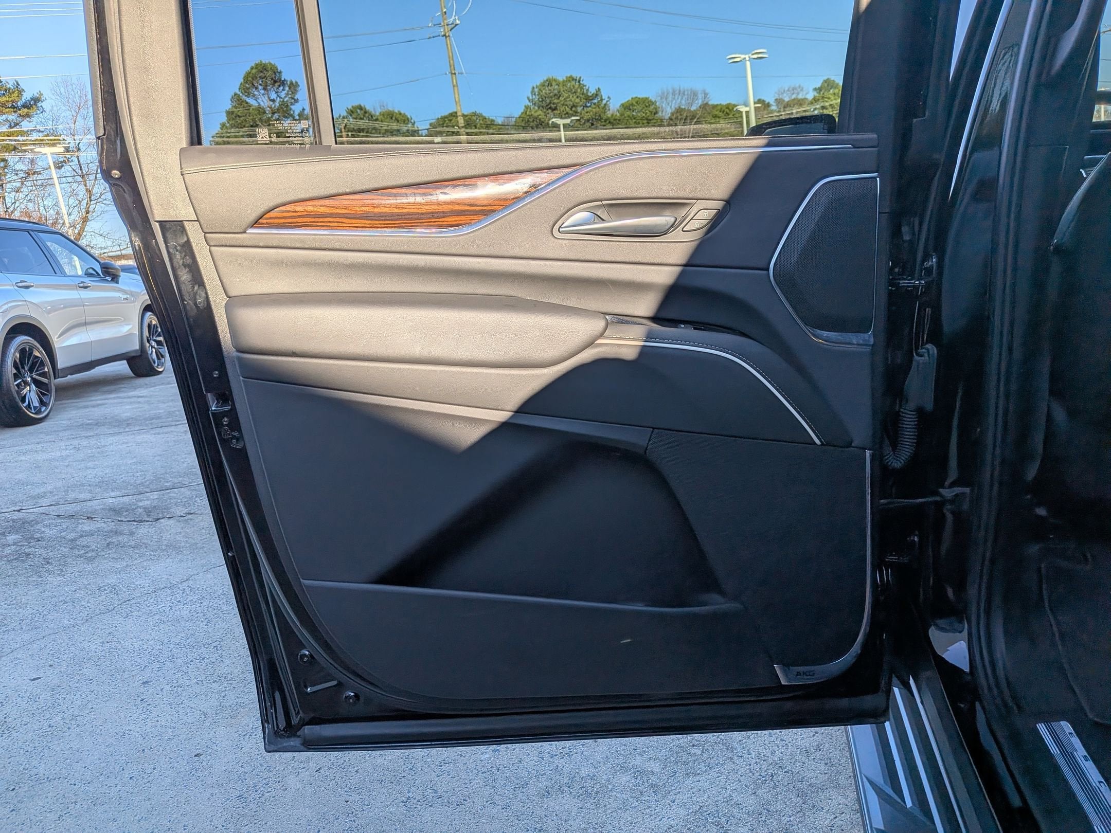 2022 Cadillac Escalade ESV Luxury