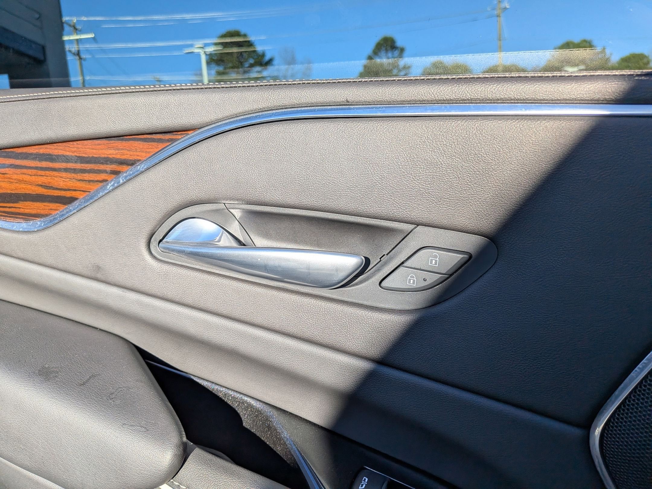 2022 Cadillac Escalade ESV Luxury