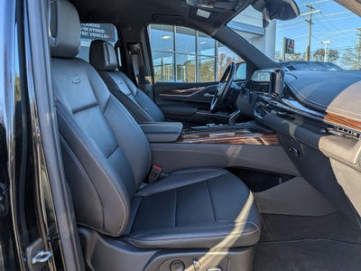 2022 Cadillac Escalade ESV Luxury