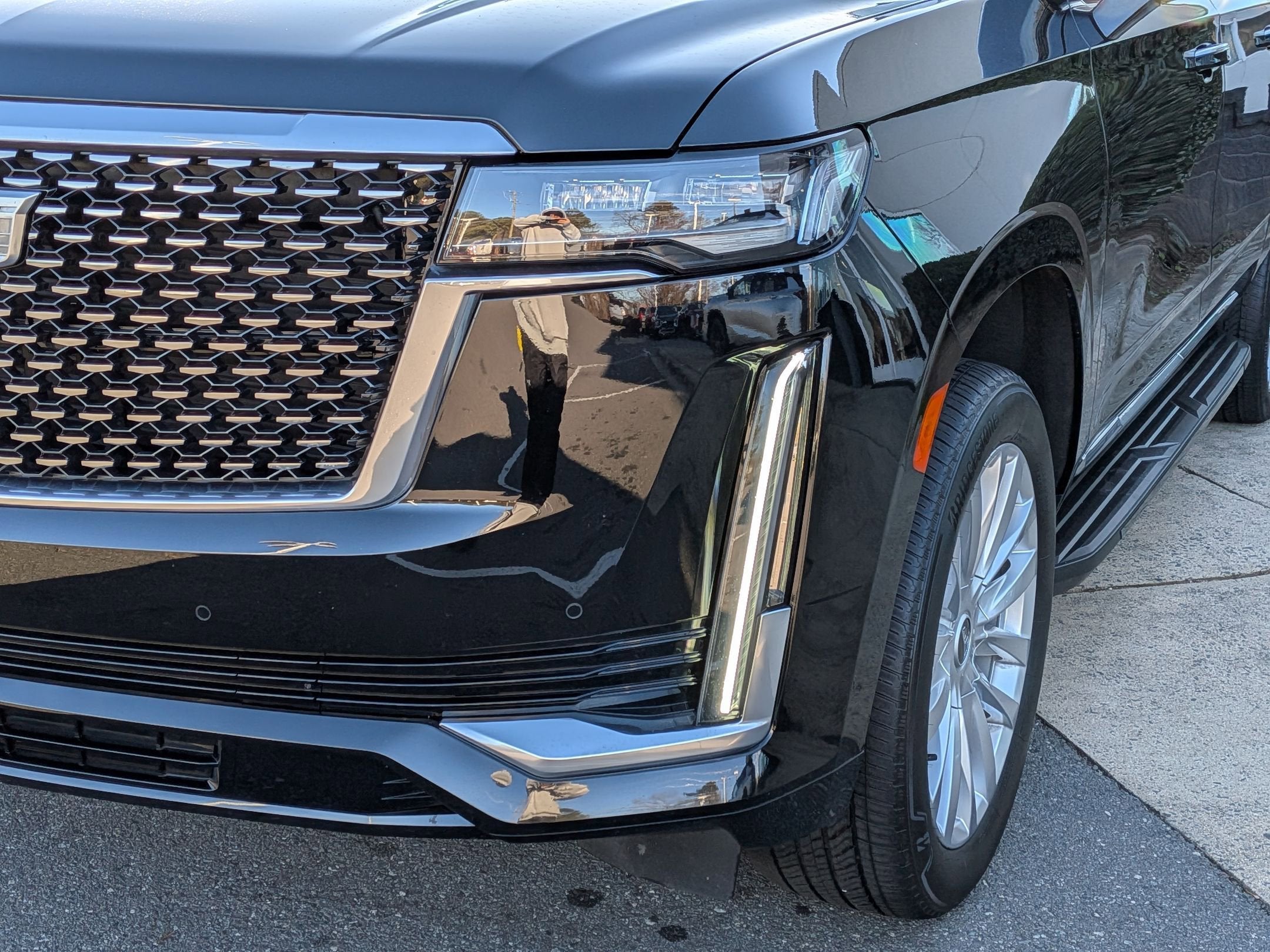2022 Cadillac Escalade ESV Luxury