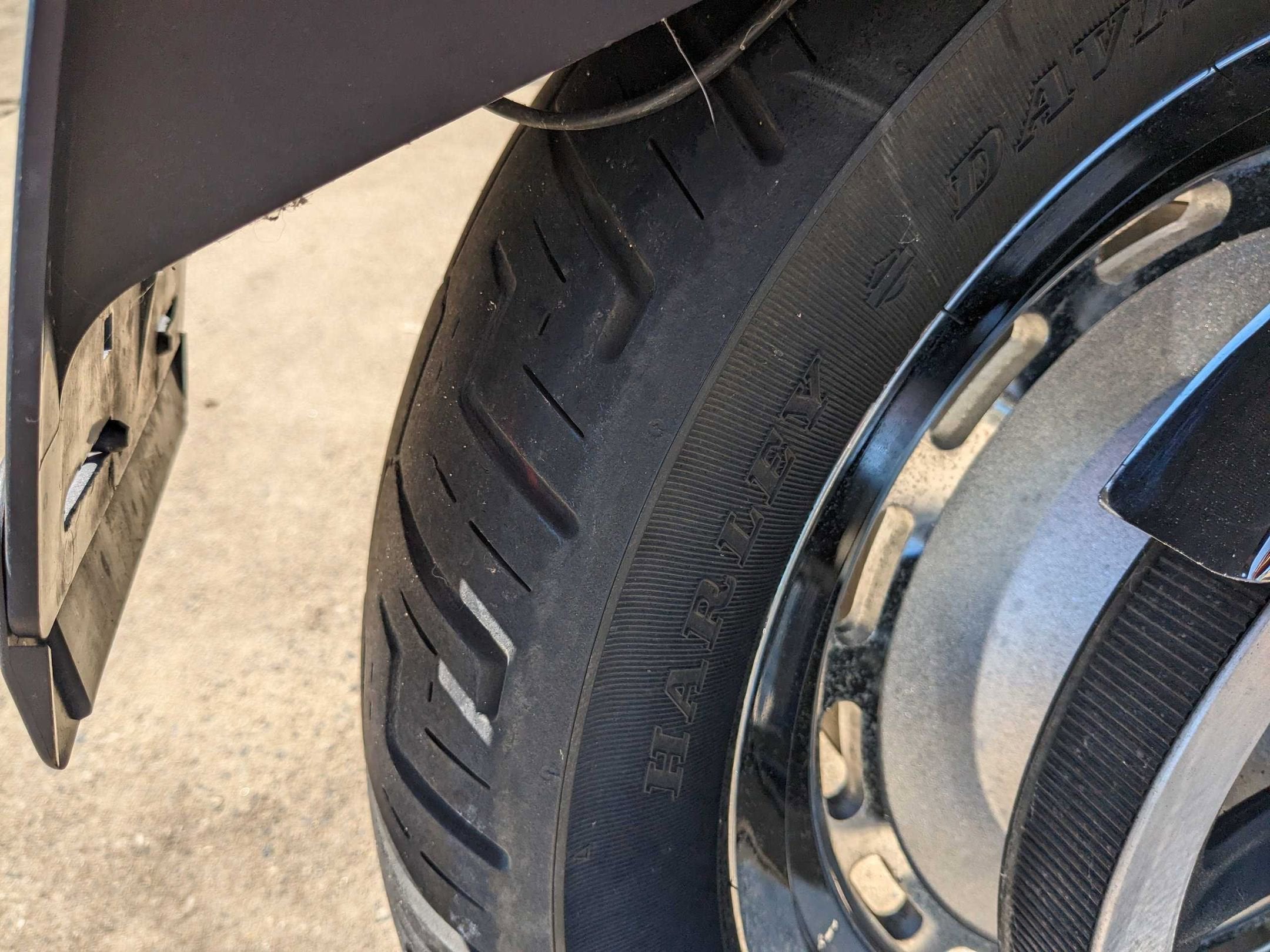 2005 Harley-Davidson Sportster 1200 Custom Base