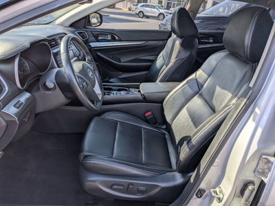 2023 Nissan Maxima SV