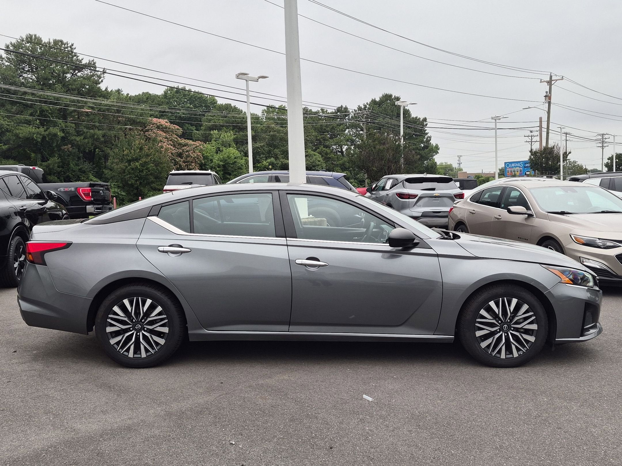 2024 Nissan Altima 2.5 SV