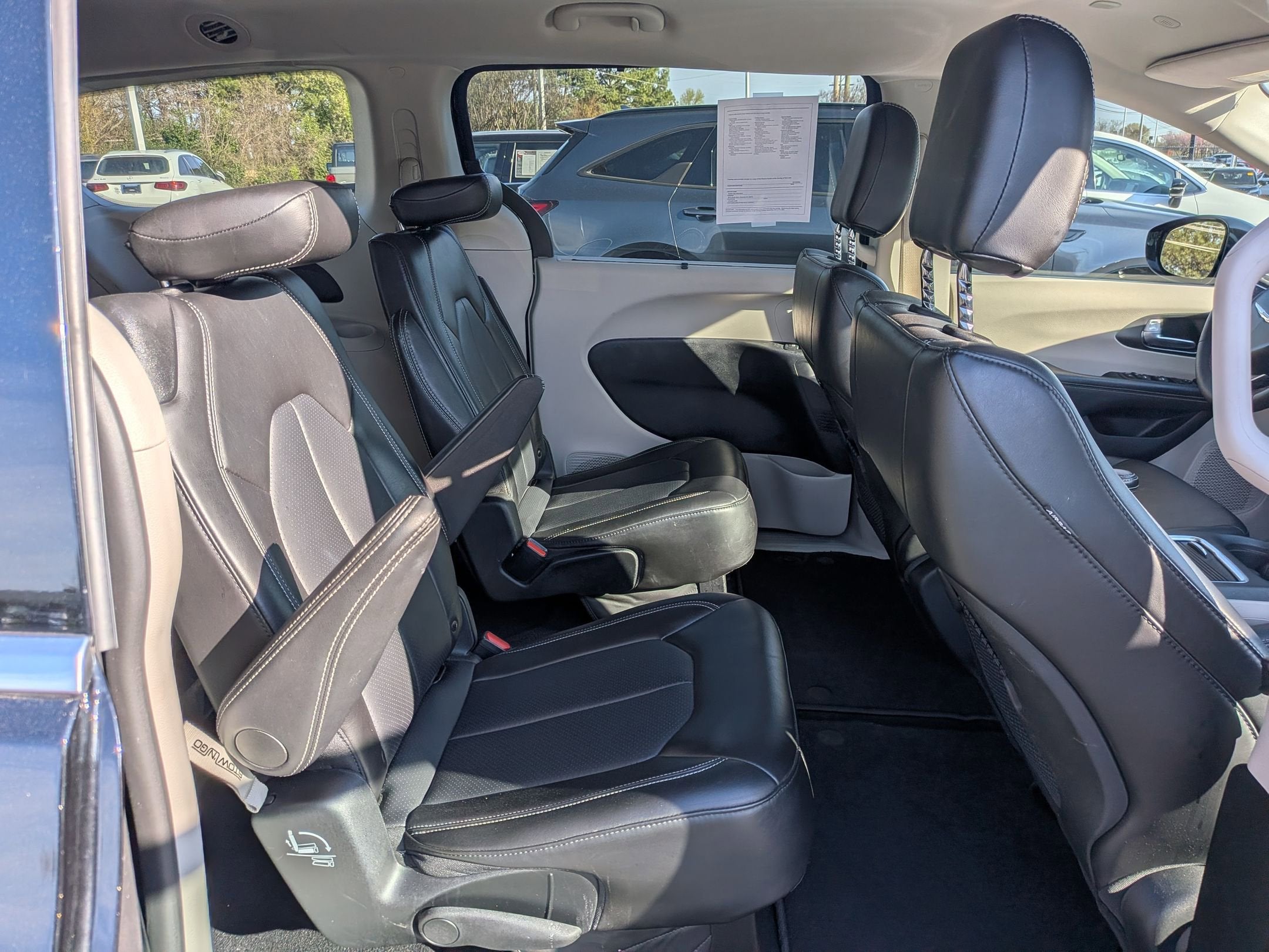 2024 Chrysler Pacifica Touring L