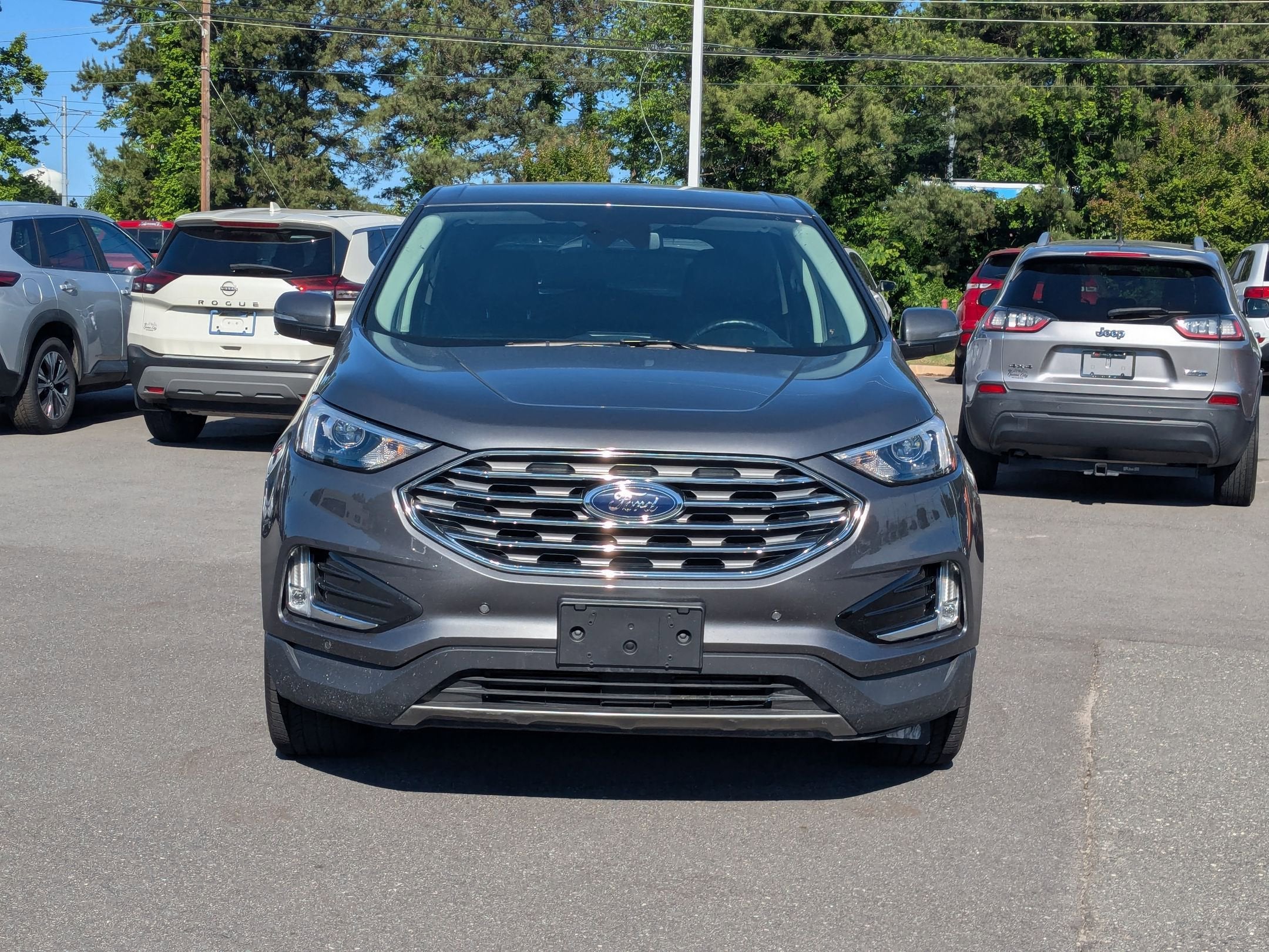 2023 Ford Edge Titanium