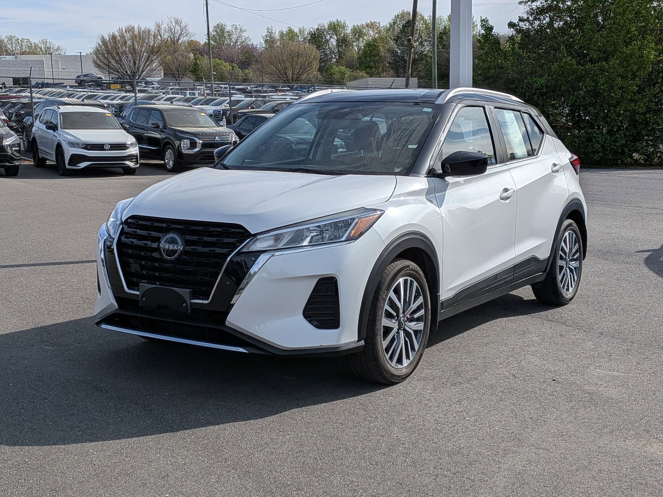 2023 Nissan Kicks SV