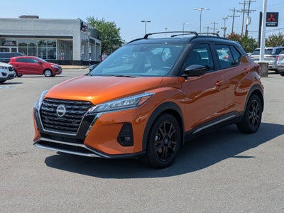 2023 Nissan Kicks SR