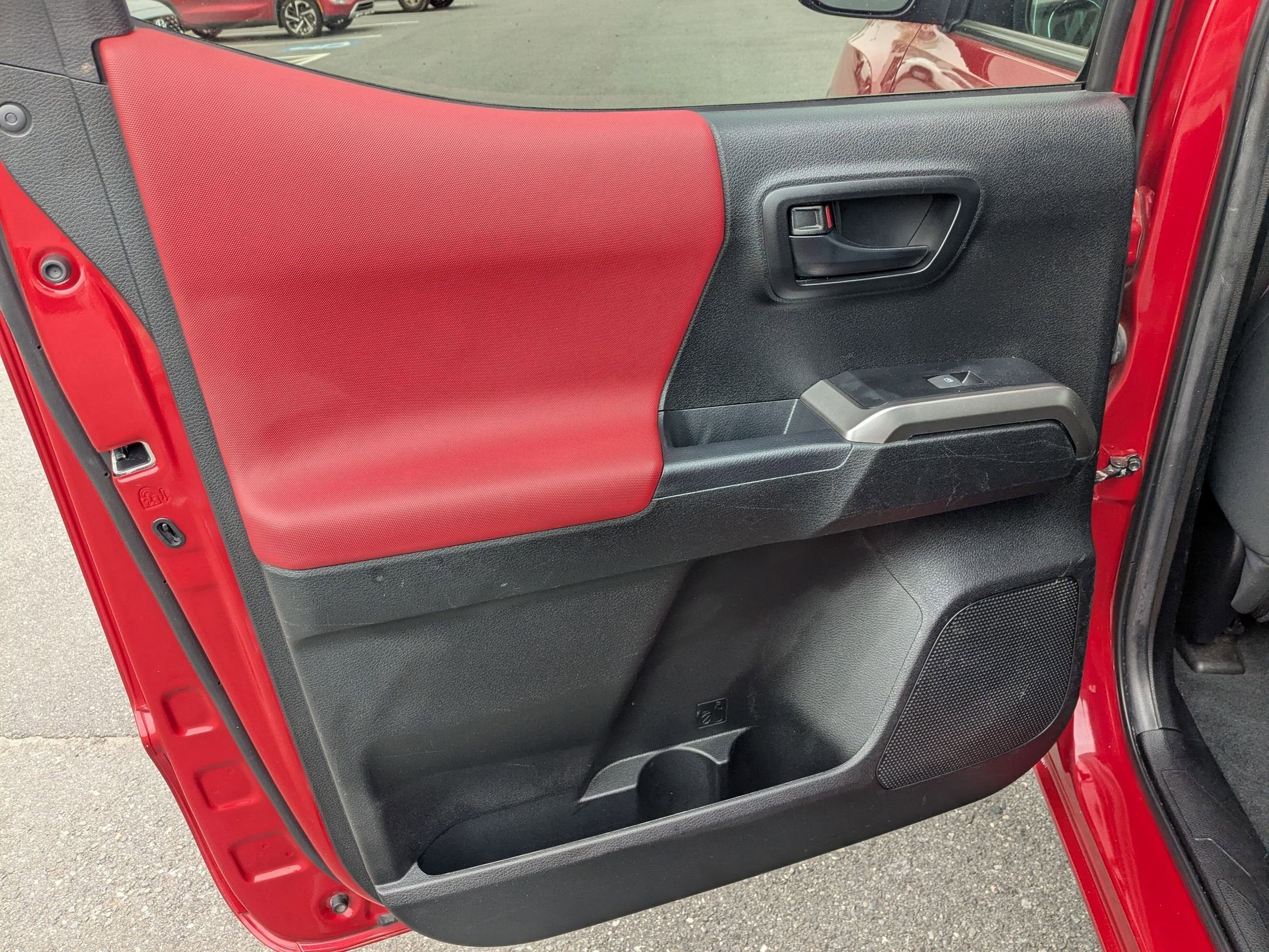 2023 Toyota Tacoma 2WD SR5