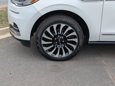 2023 Lincoln Navigator Black Label