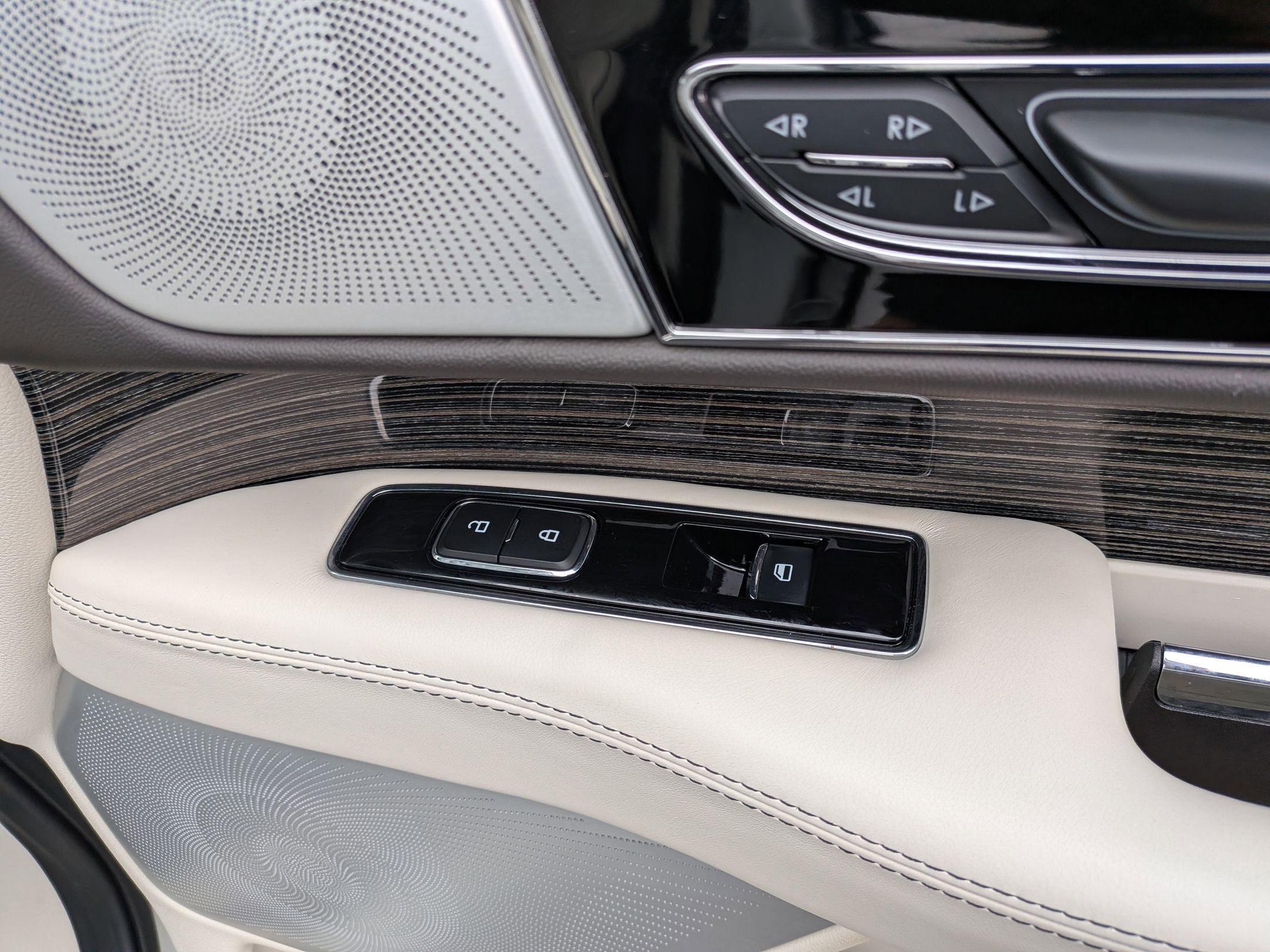 2023 Lincoln Navigator Black Label