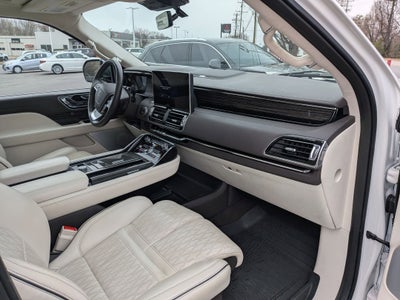 2023 Lincoln Navigator Black Label