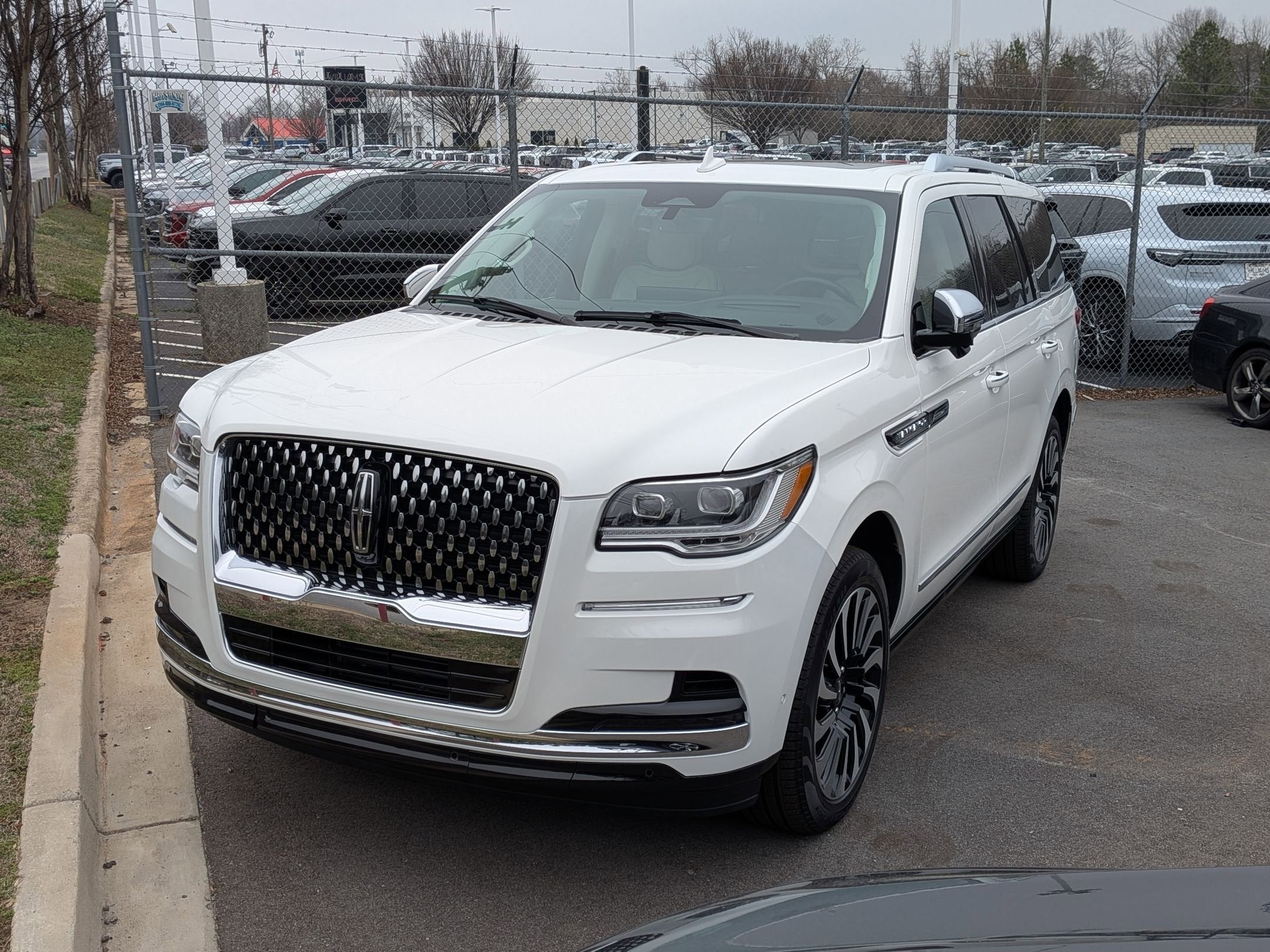 2023 Lincoln Navigator Black Label