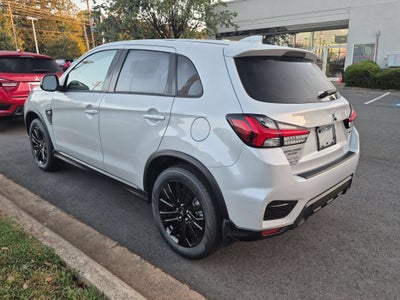 2027 Mitsubishi Outlander Sport LE