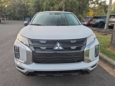 2027 Mitsubishi Outlander Sport LE