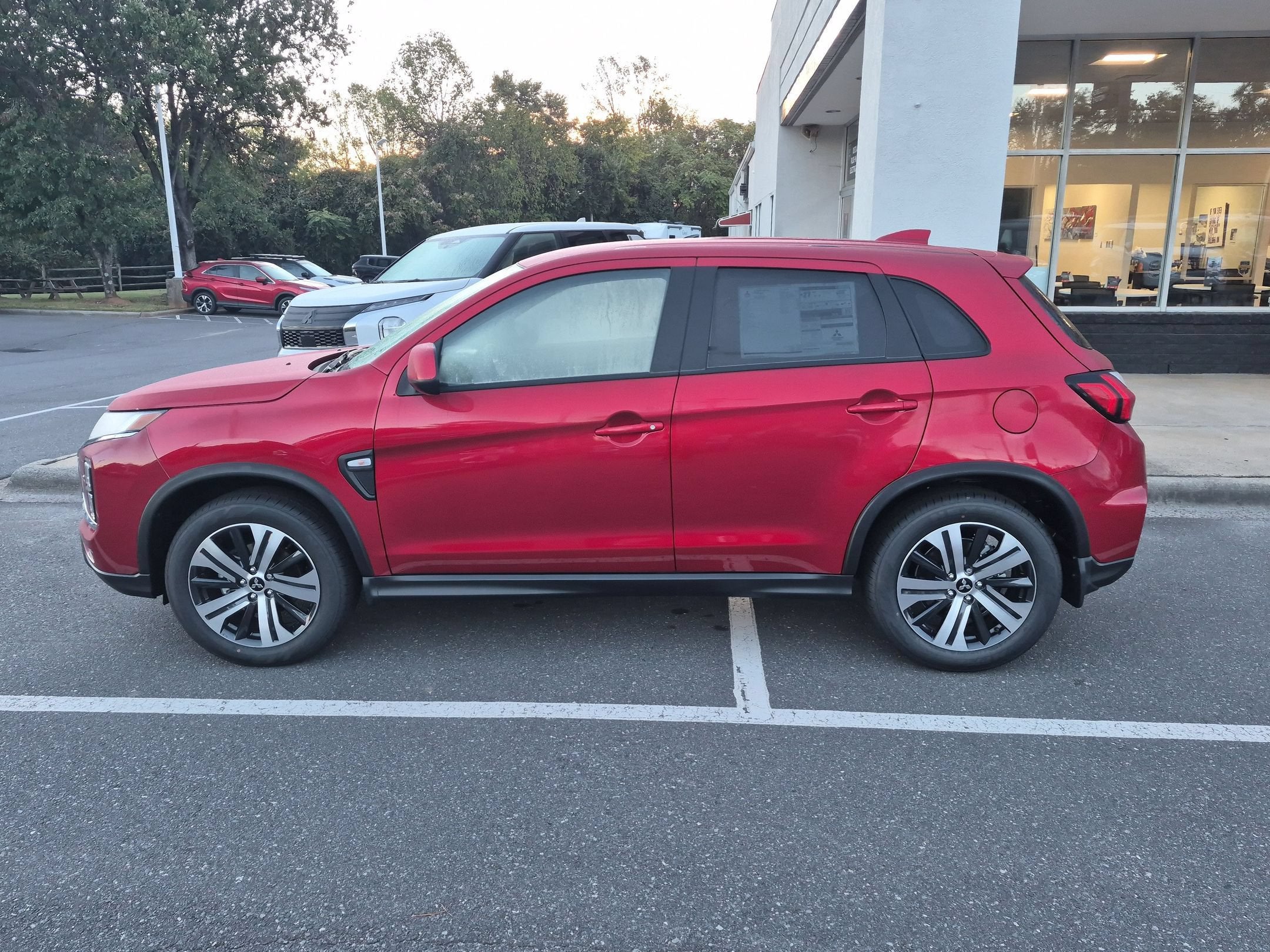 2027 Mitsubishi Outlander Sport ES