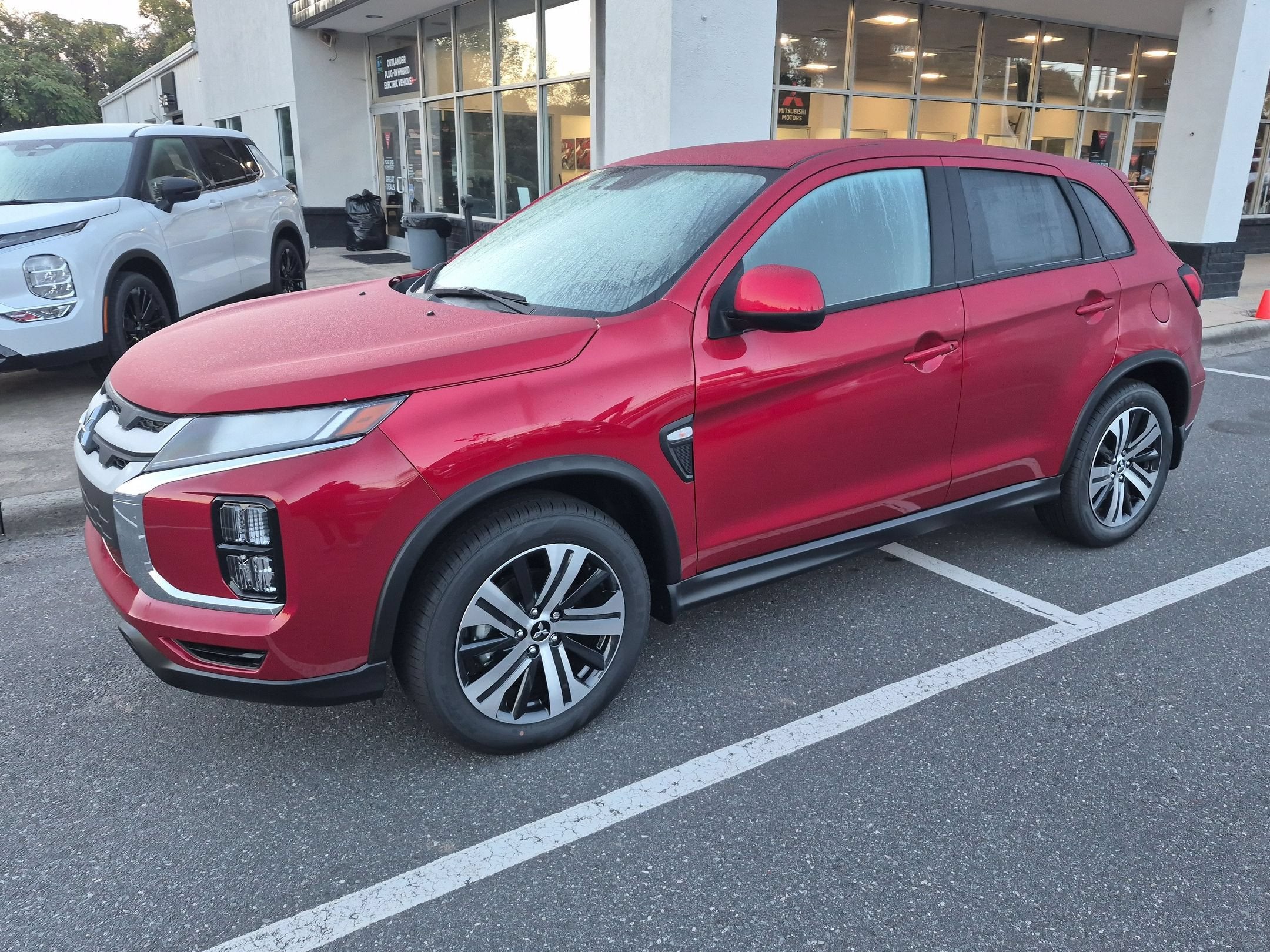2027 Mitsubishi Outlander Sport ES