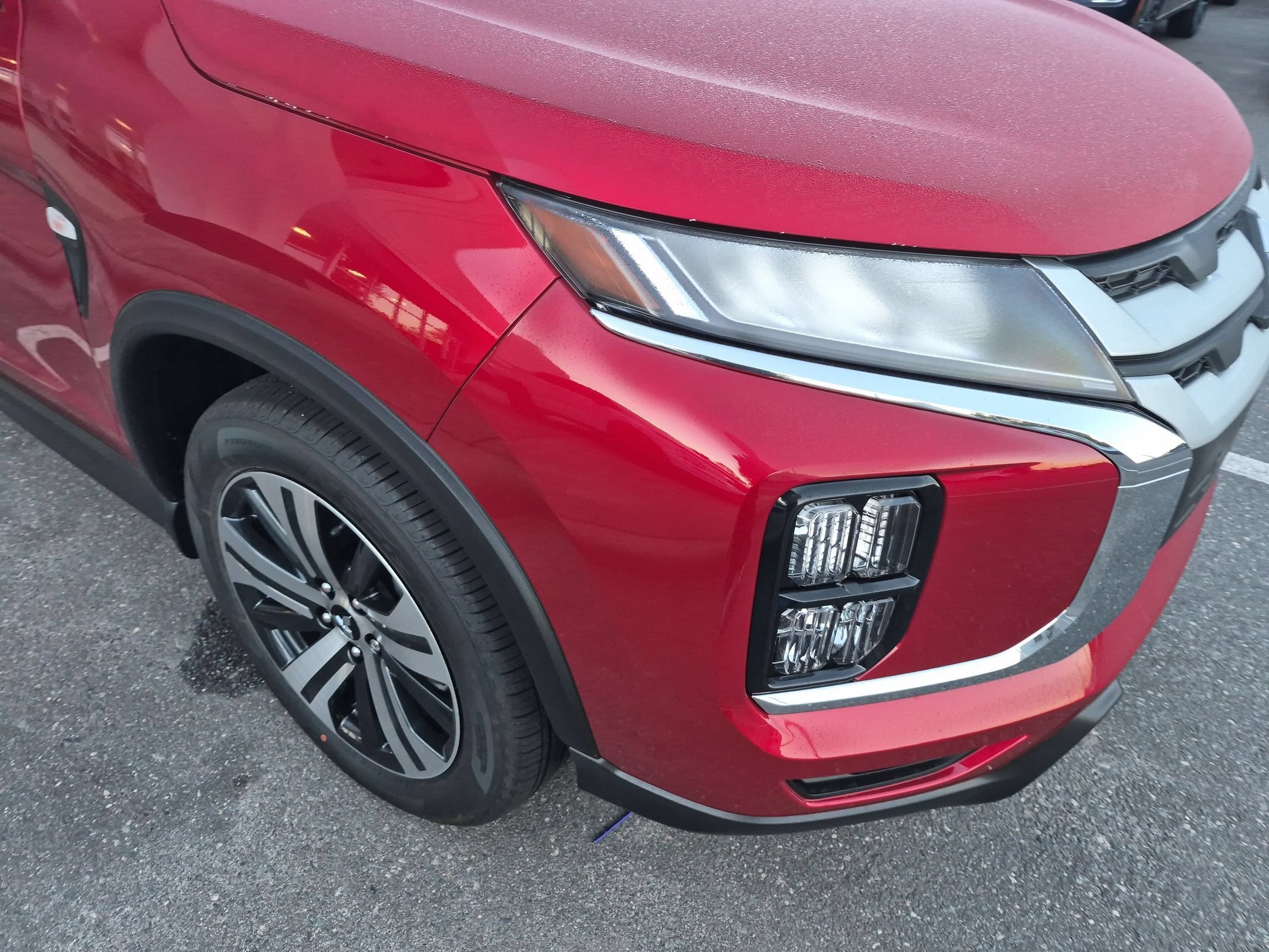 2027 Mitsubishi Outlander Sport ES