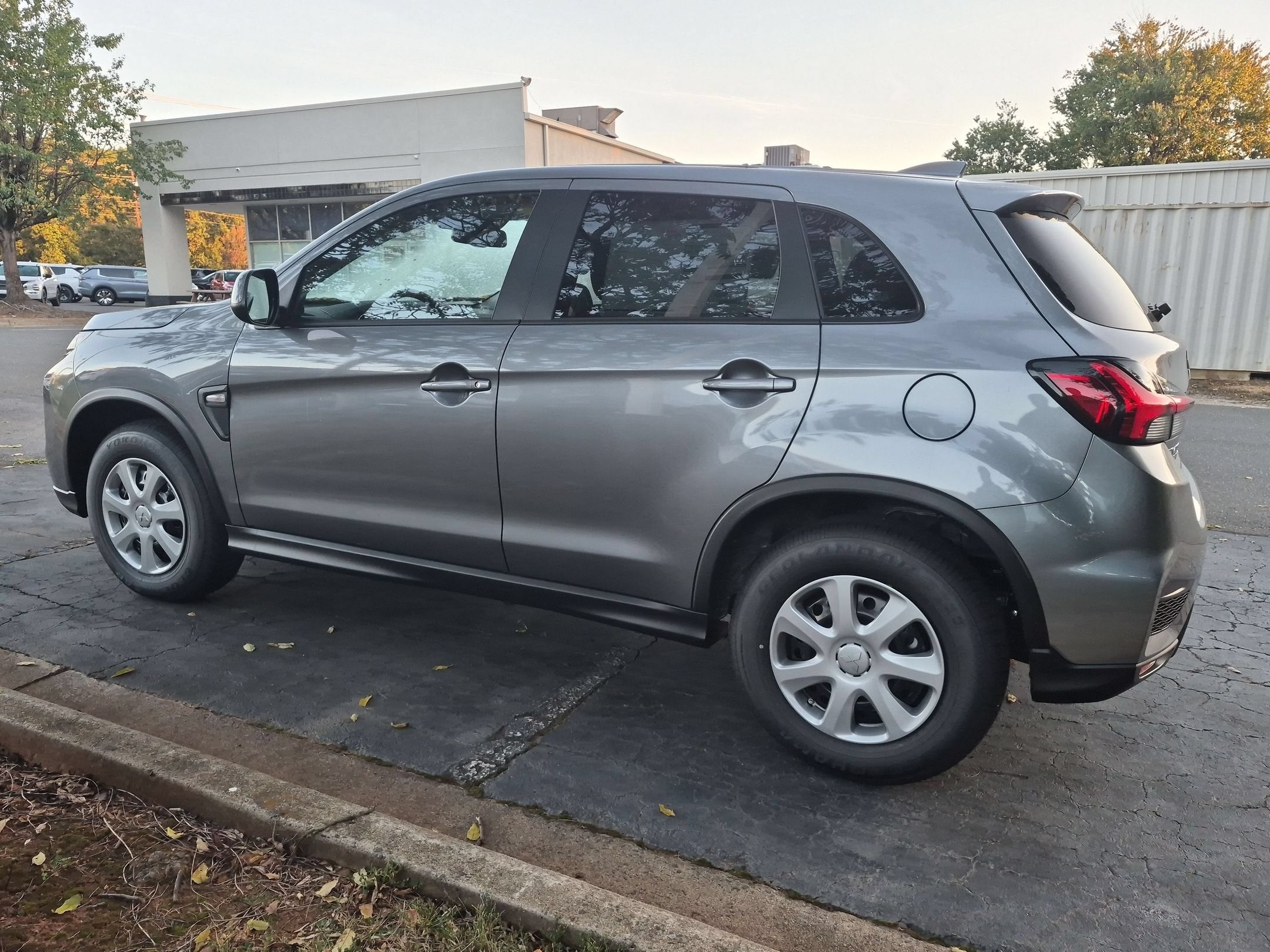 2027 Mitsubishi Outlander Sport S