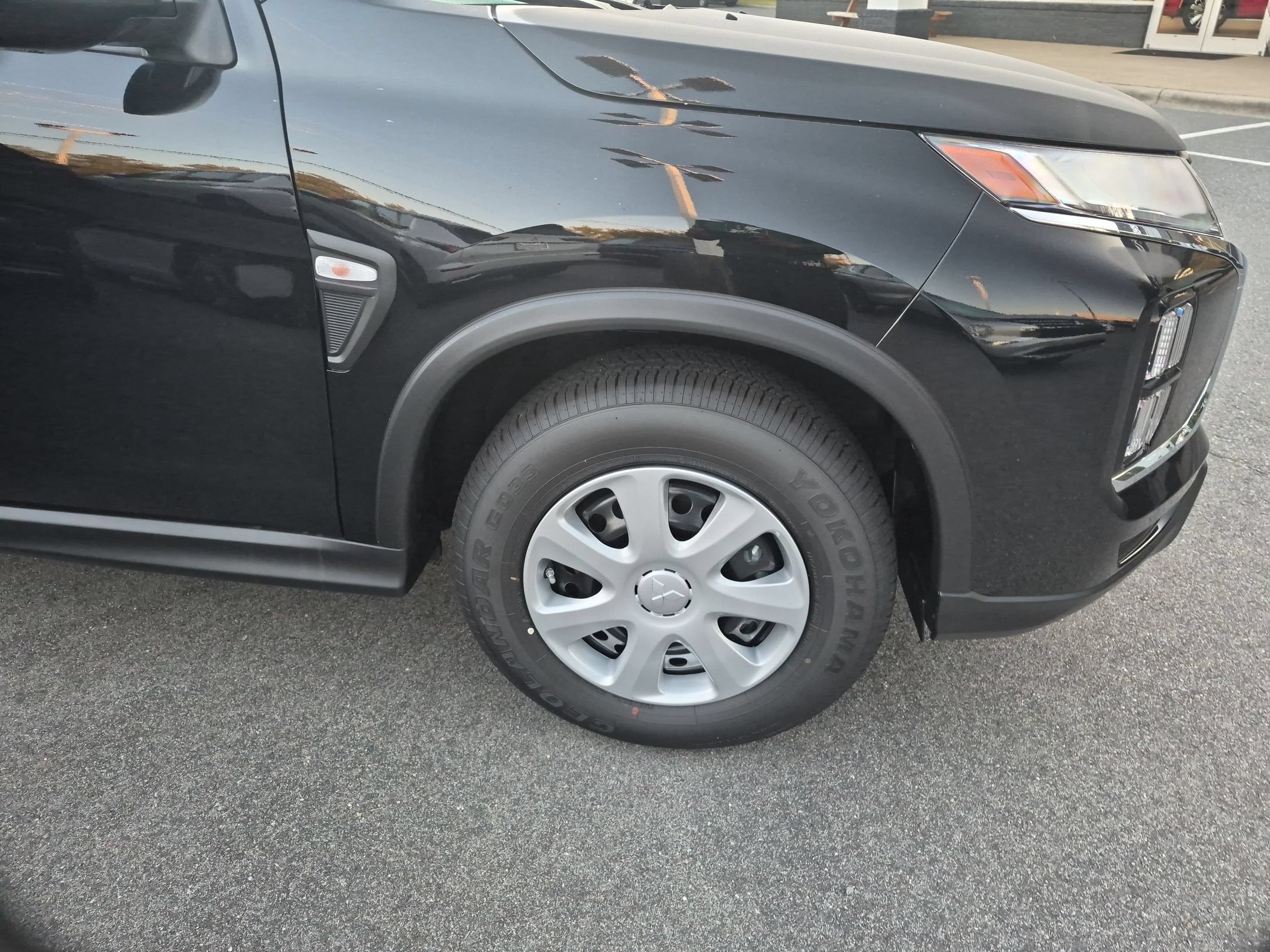 2027 Mitsubishi Outlander Sport S
