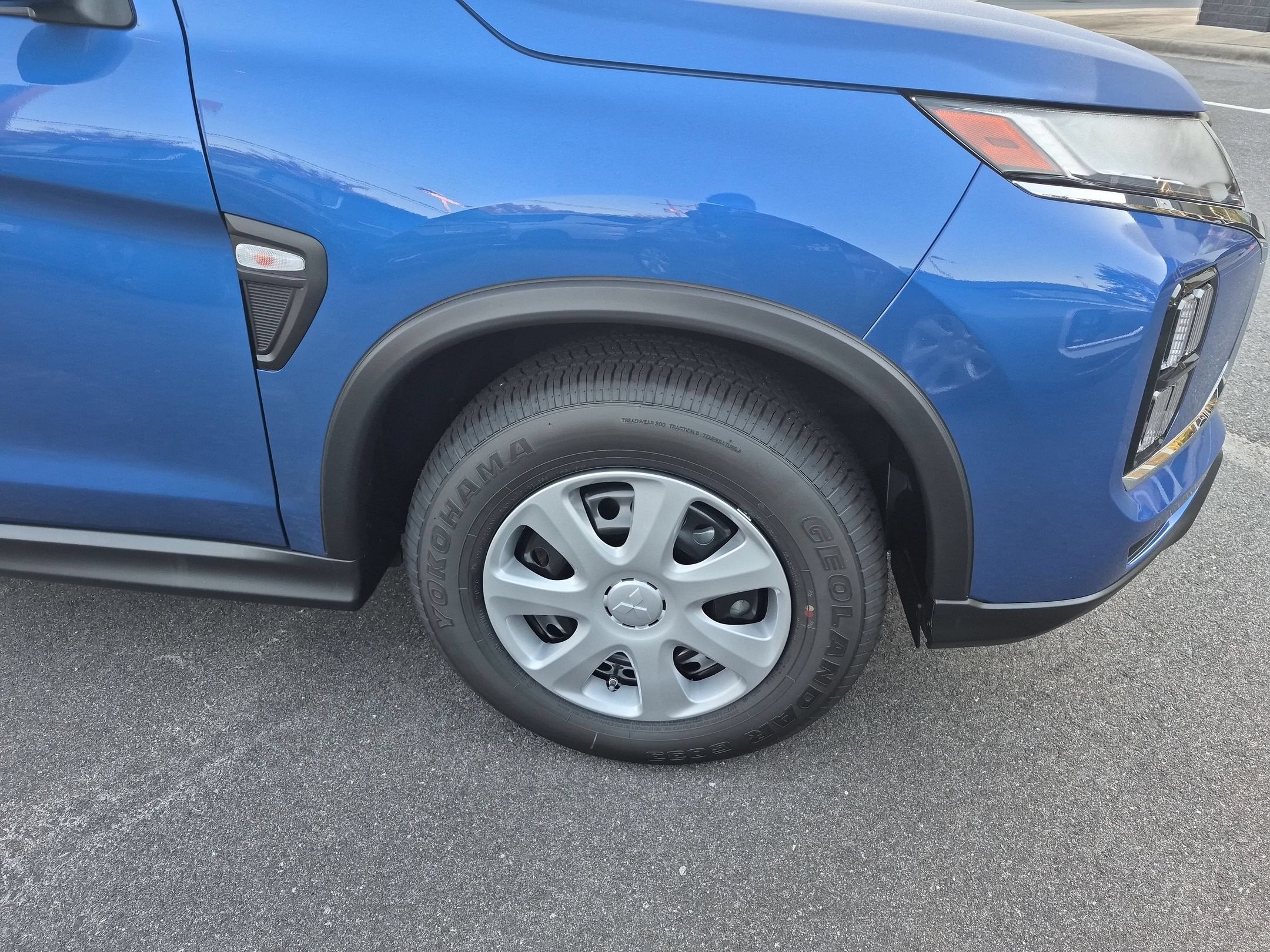 2027 Mitsubishi Outlander Sport S