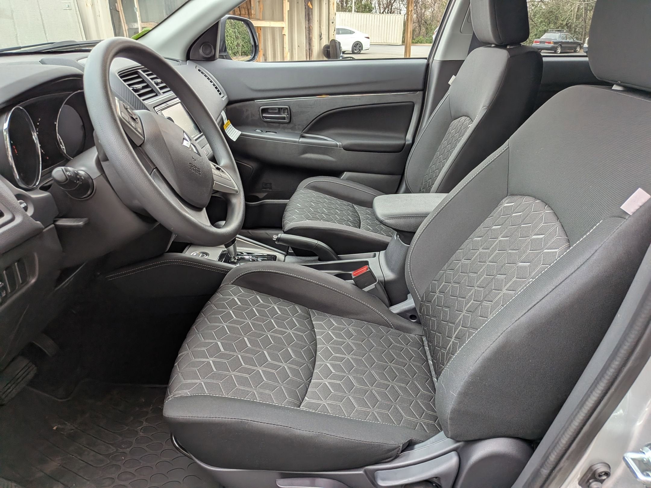 2025 Mitsubishi Outlander Sport ES