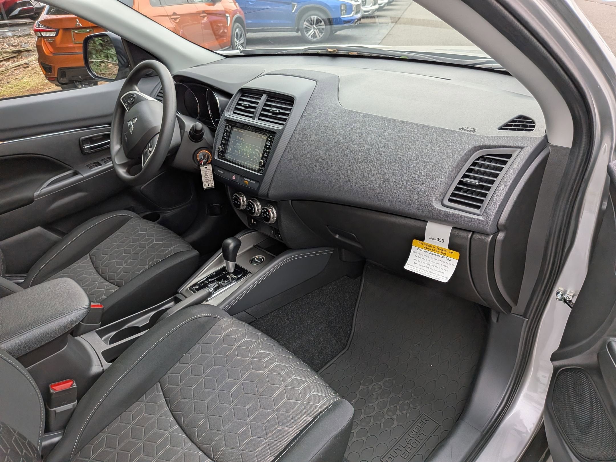 2025 Mitsubishi Outlander Sport ES