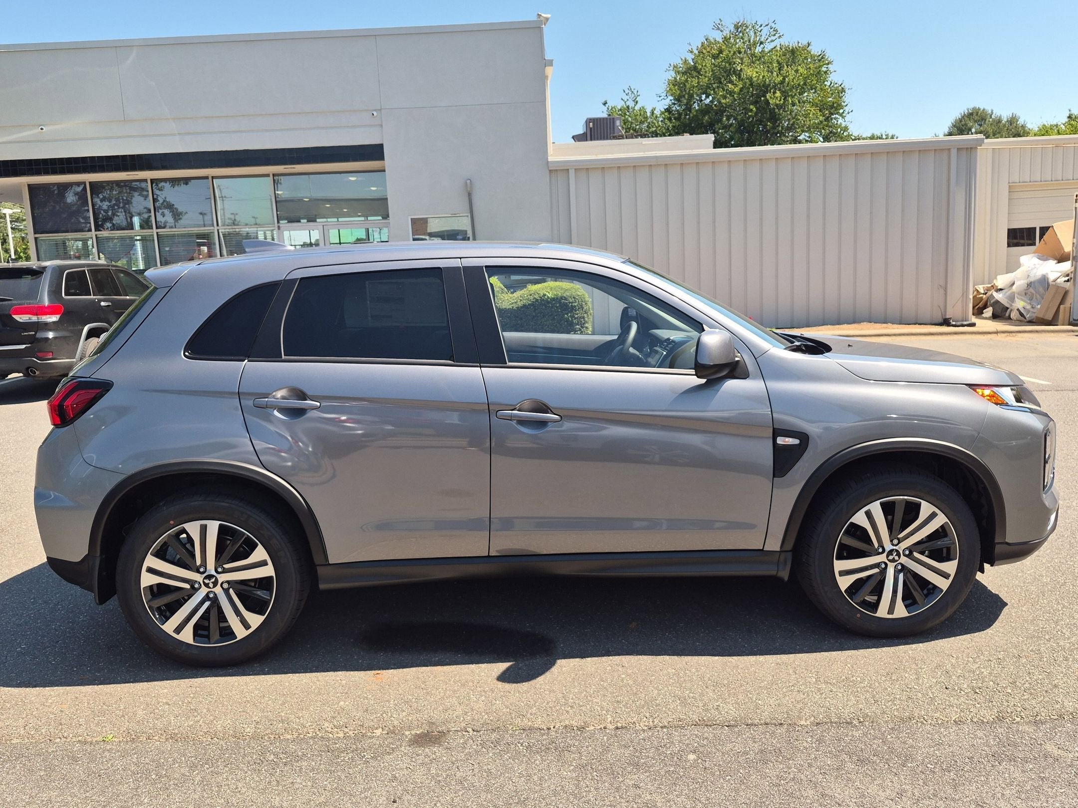 2026 Mitsubishi Outlander Sport ES