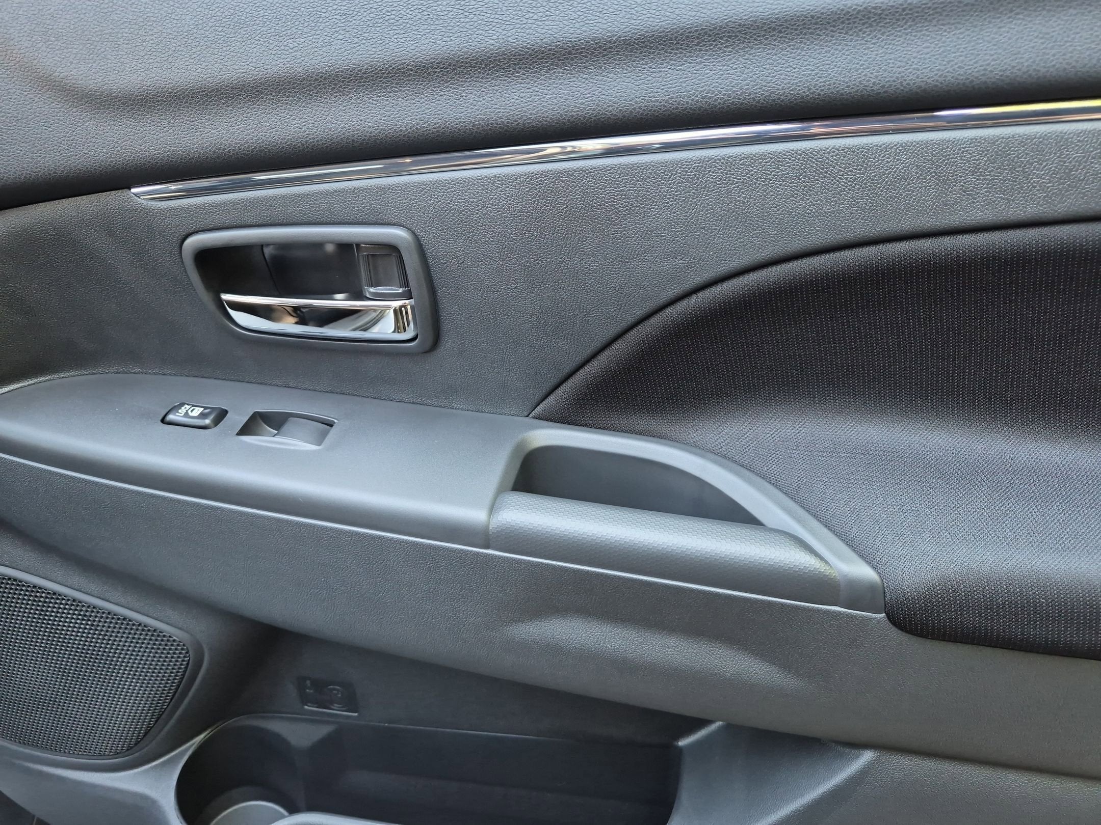 2026 Mitsubishi Outlander Sport ES