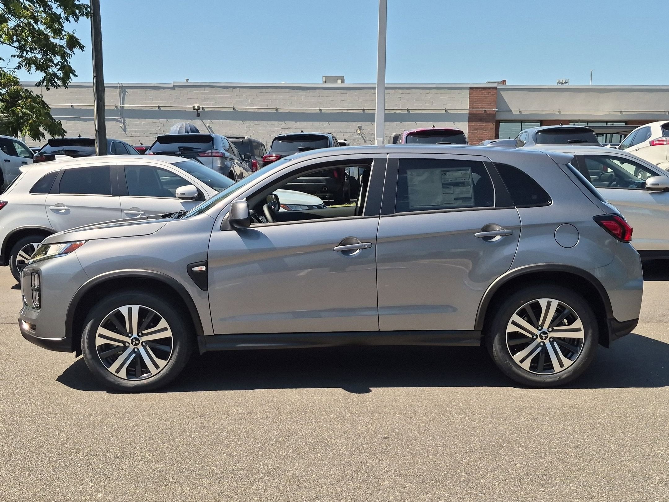 2026 Mitsubishi Outlander Sport ES