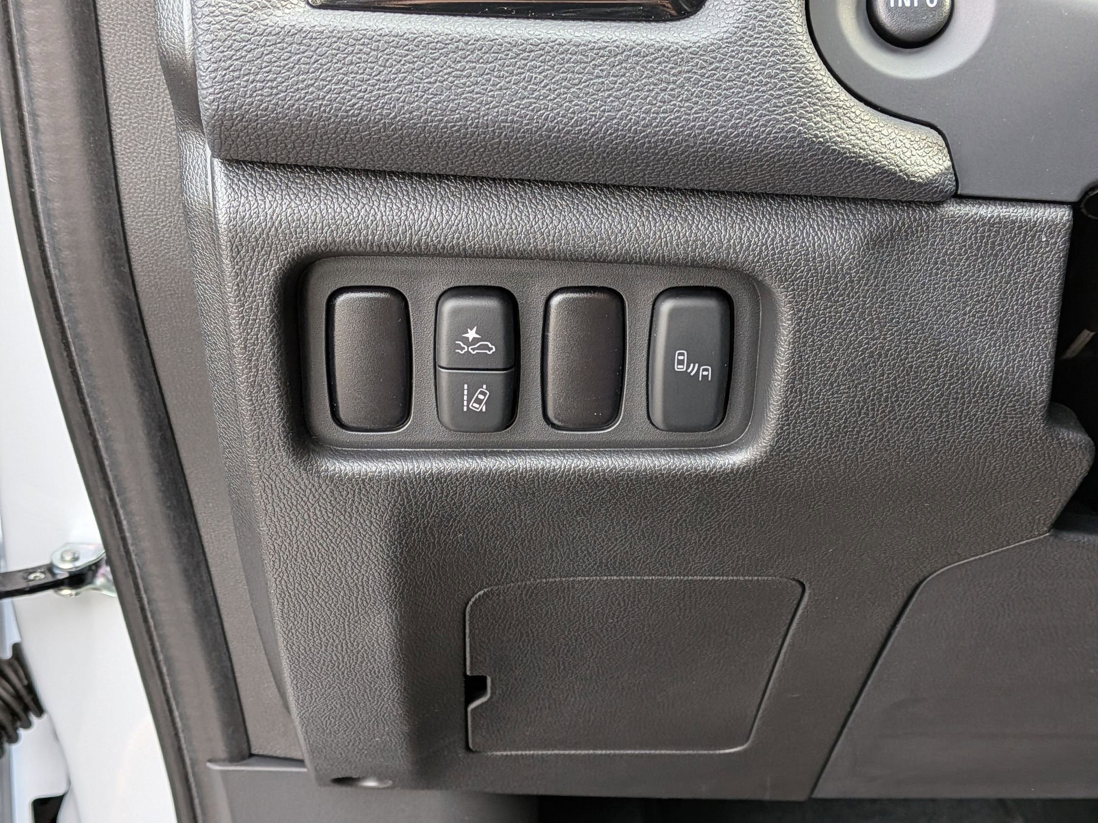 2026 Mitsubishi Outlander Sport SE