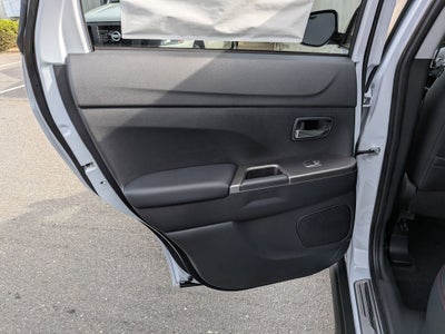 2026 Mitsubishi Outlander Sport SE