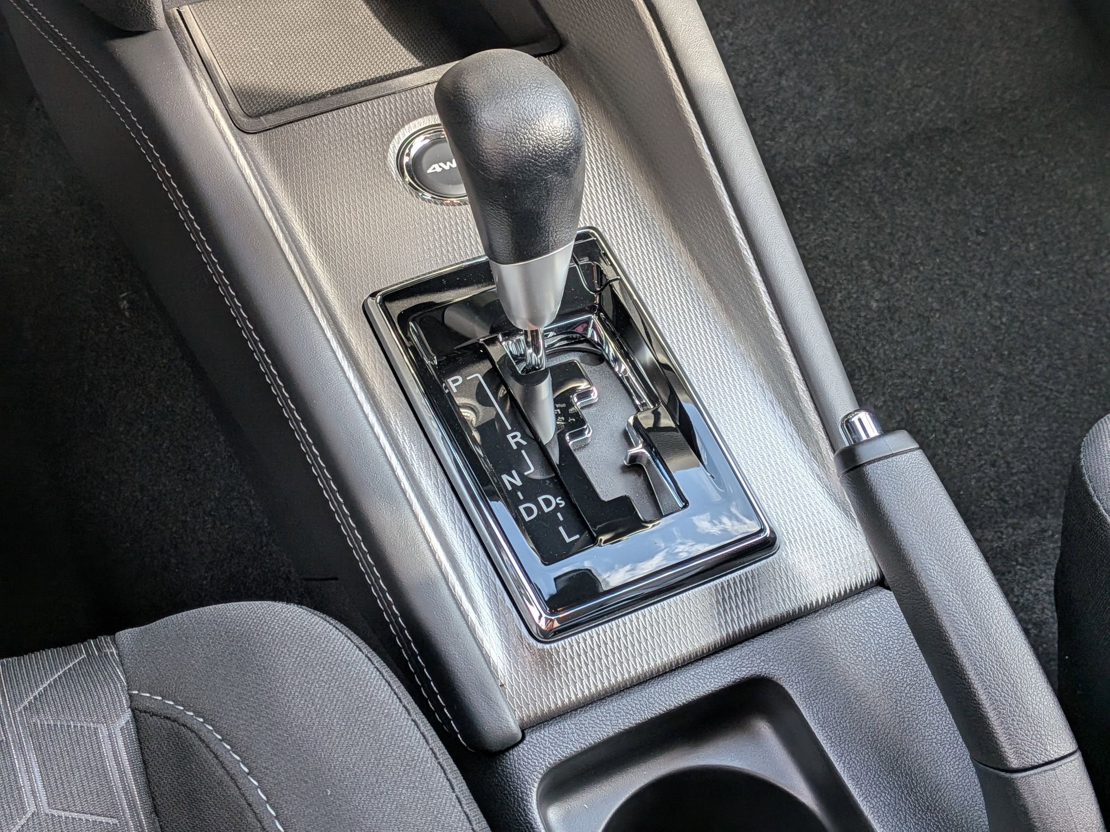 2026 Mitsubishi Outlander Sport ES