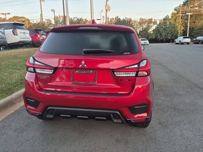2027 Mitsubishi Outlander Sport LE