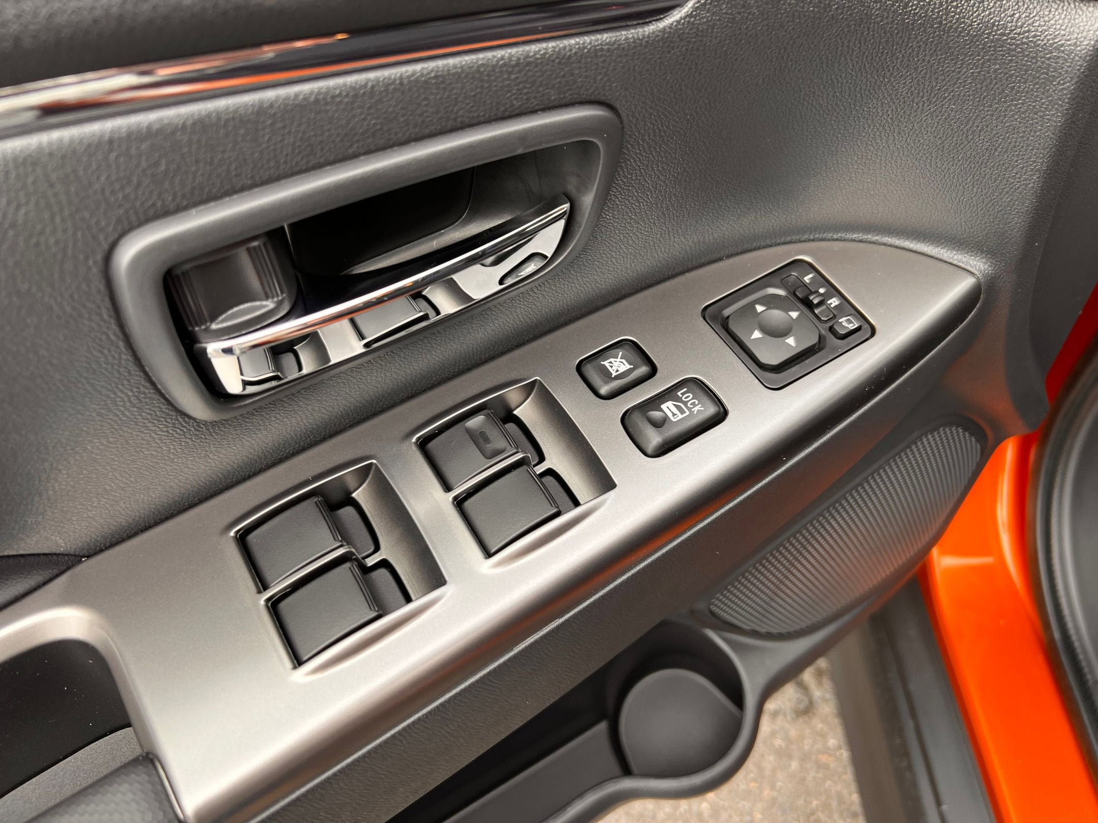 2026 Mitsubishi Outlander Sport SE