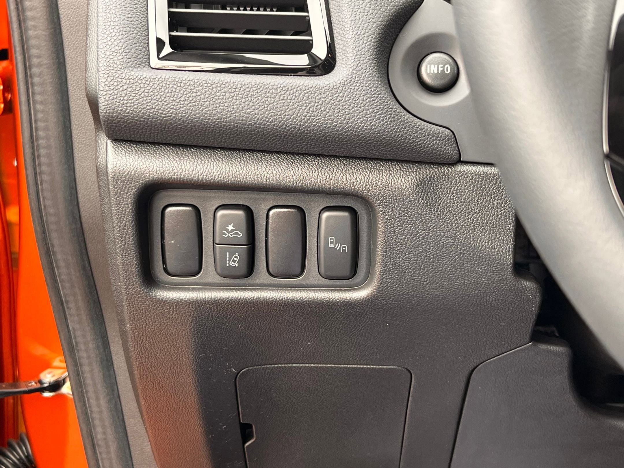 2026 Mitsubishi Outlander Sport SE