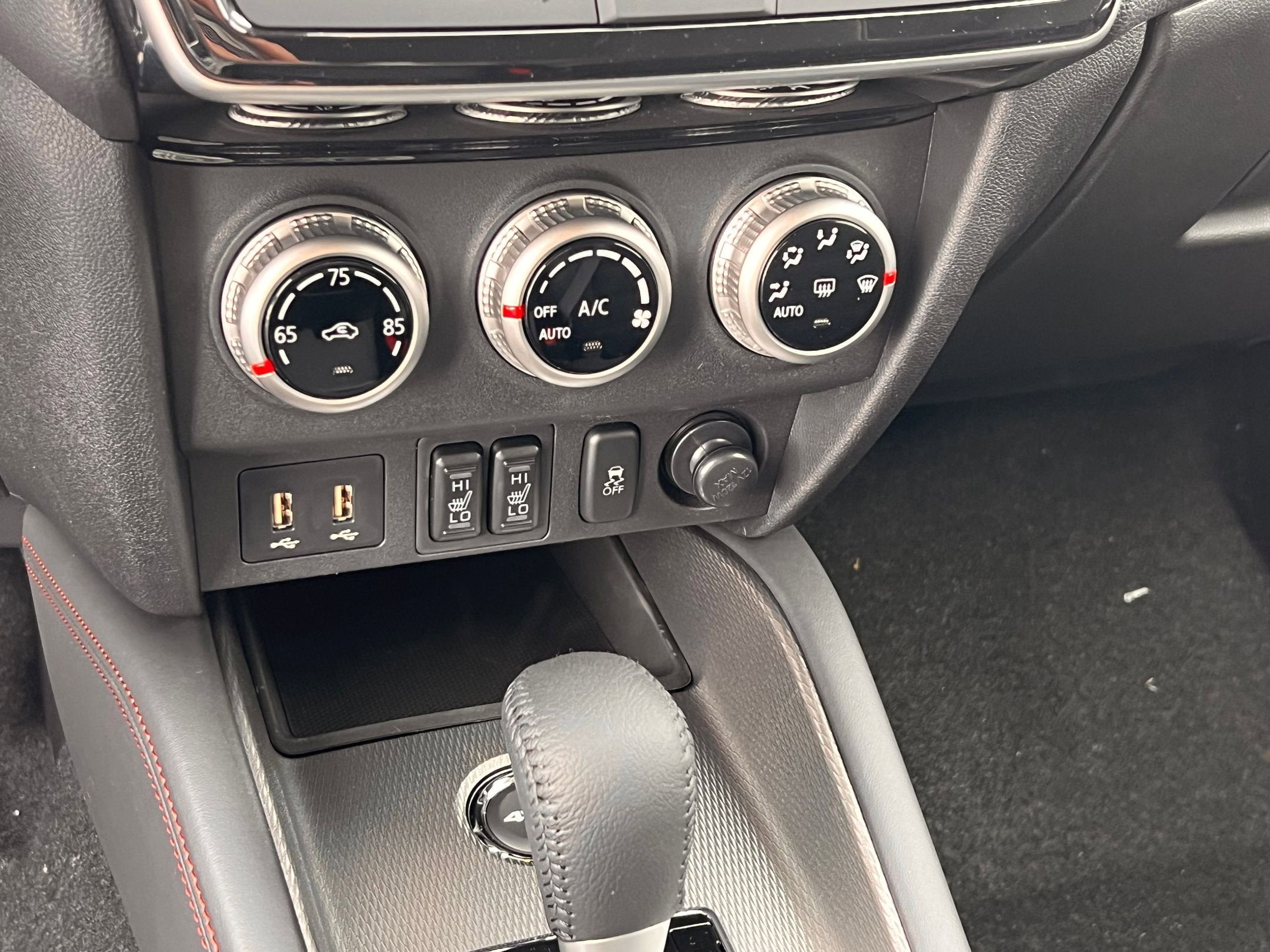 2026 Mitsubishi Outlander Sport SE