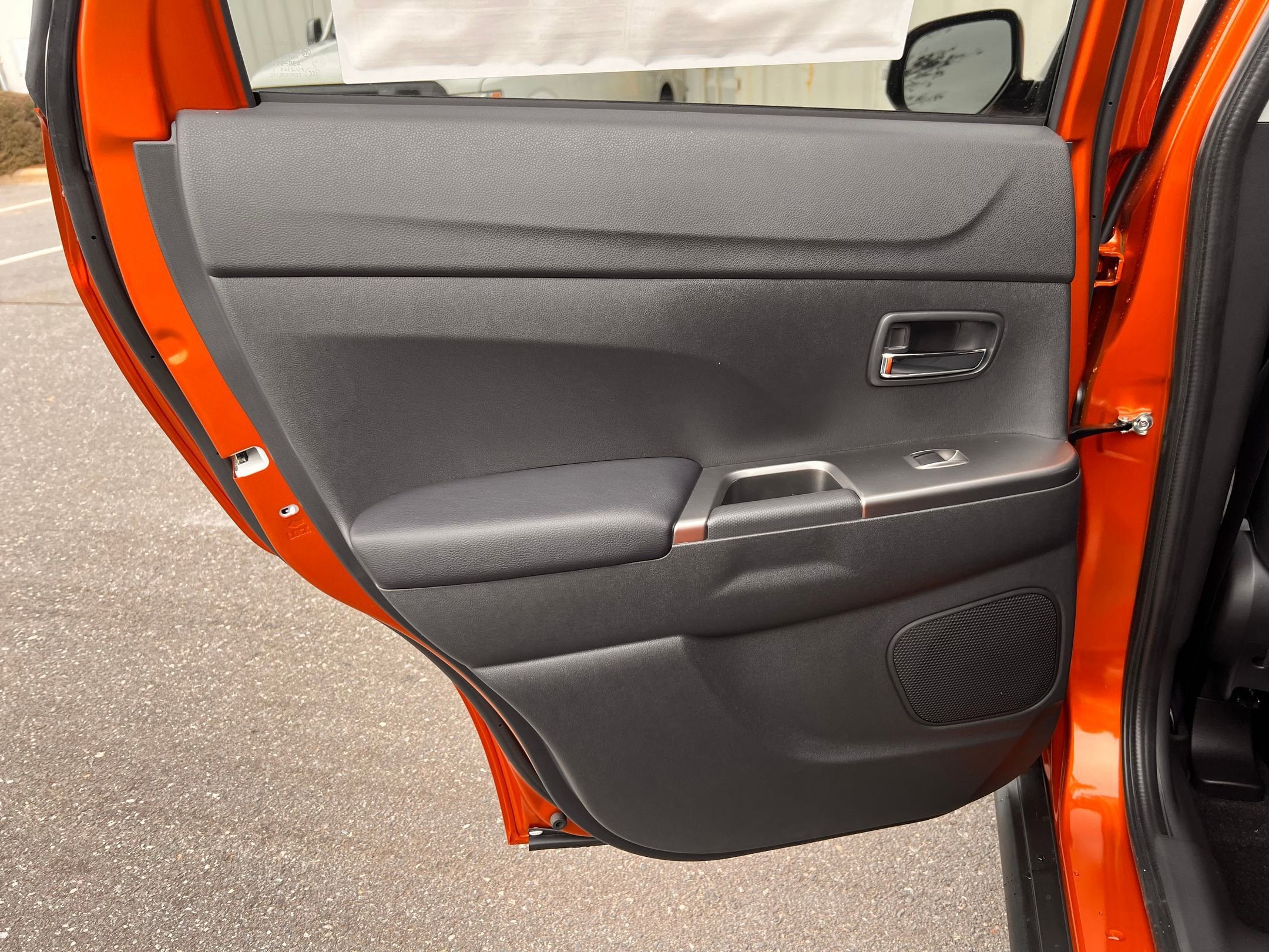 2026 Mitsubishi Outlander Sport SE