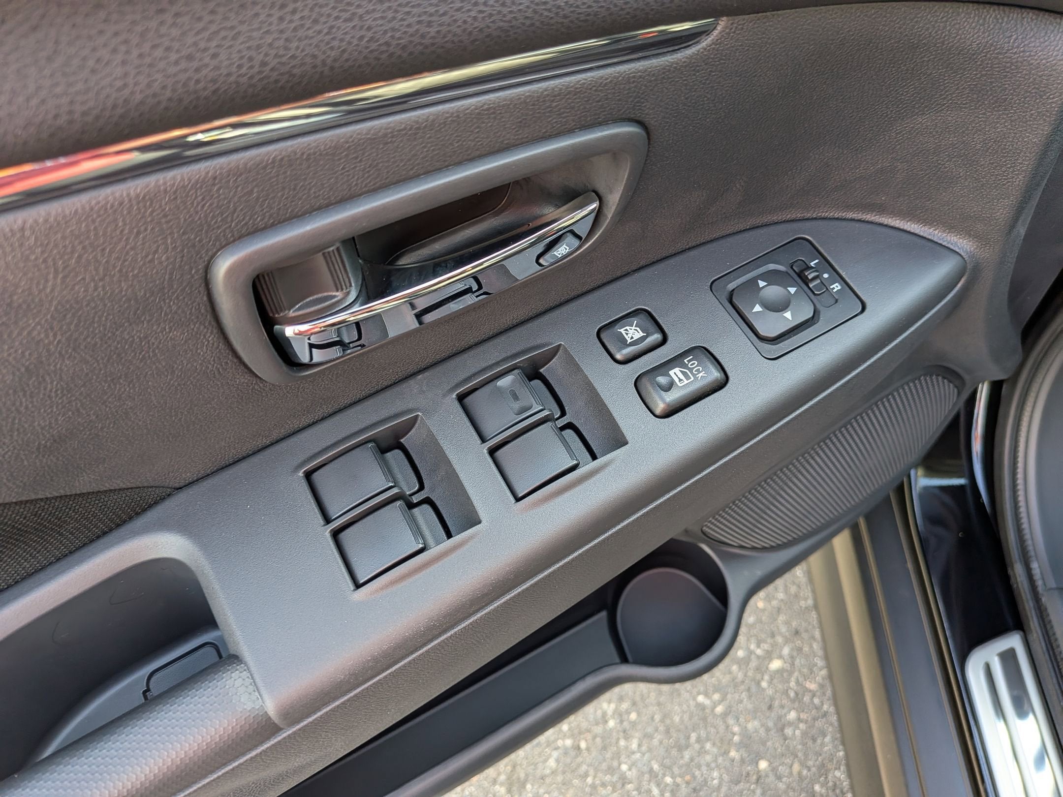 2026 Mitsubishi Outlander Sport LE