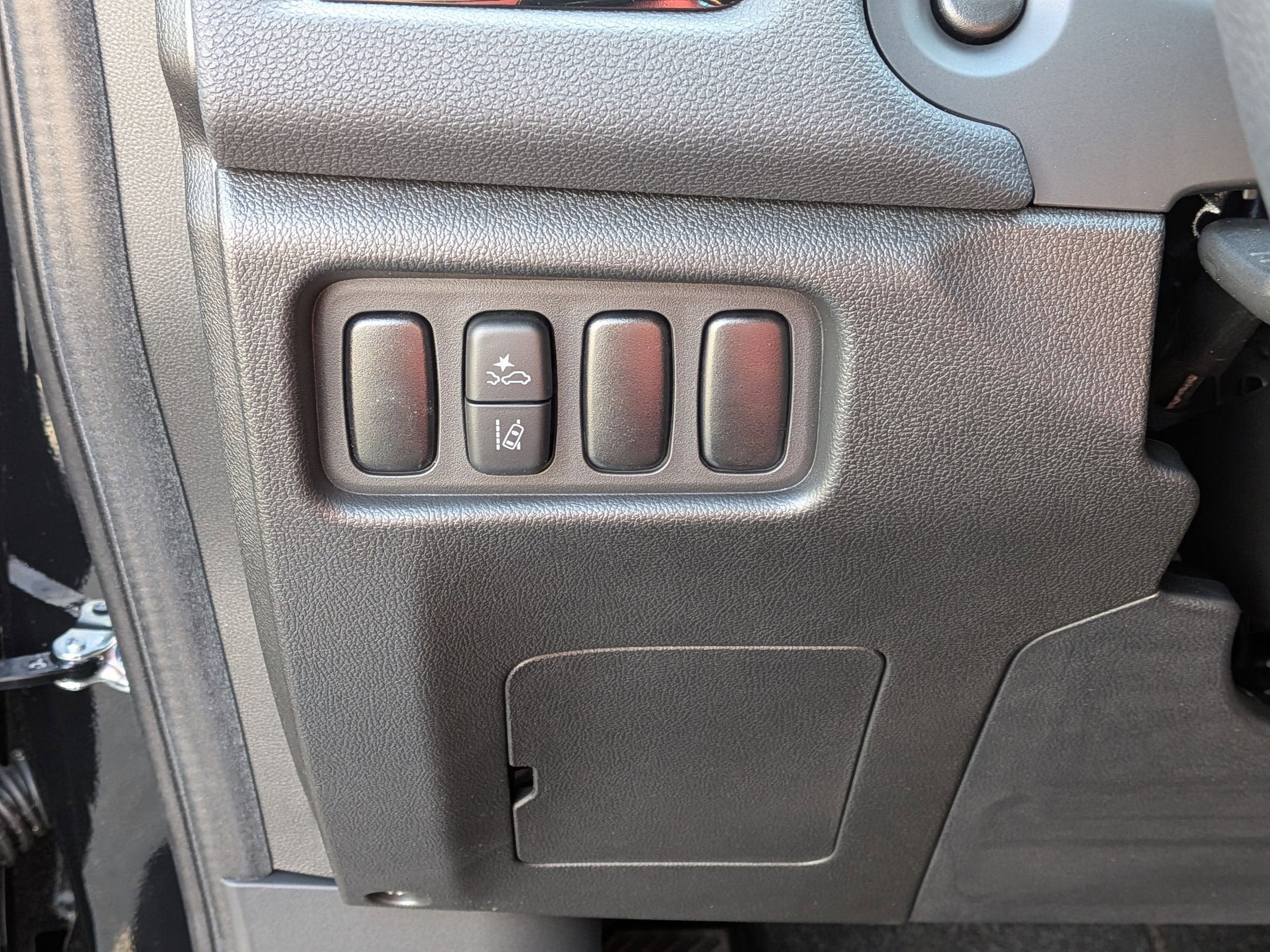 2026 Mitsubishi Outlander Sport LE