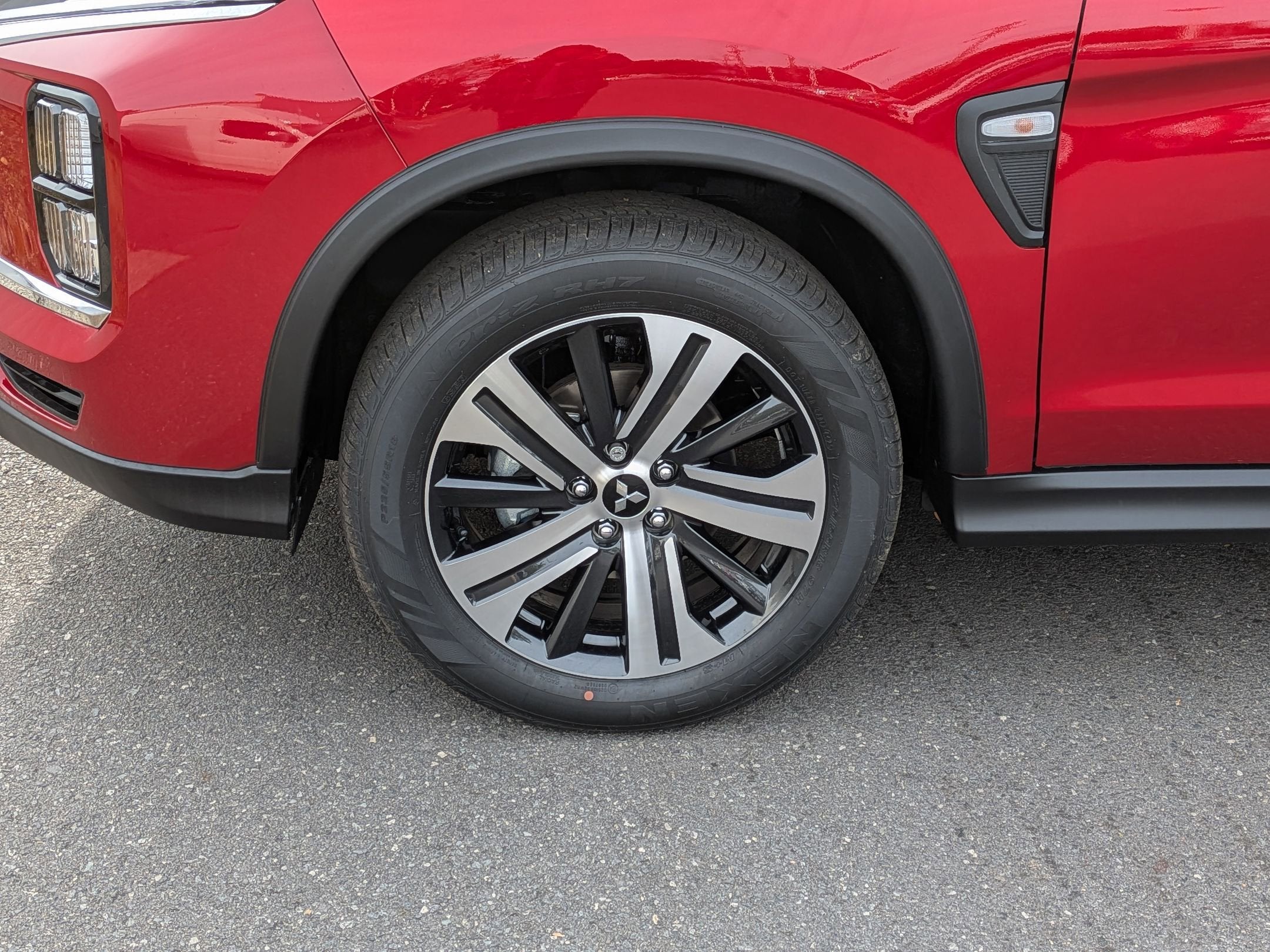 2026 Mitsubishi Outlander Sport ES