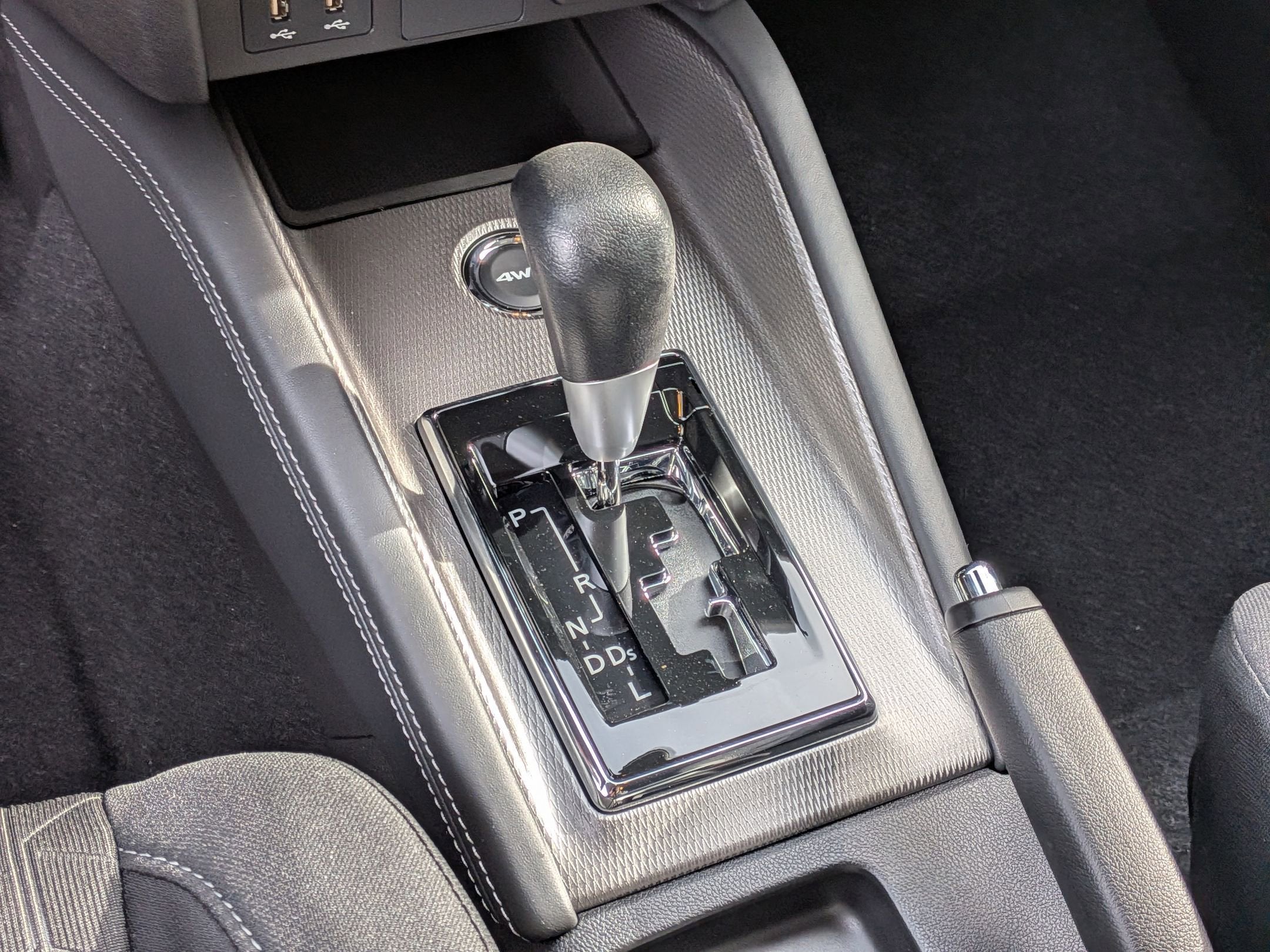 2026 Mitsubishi Outlander Sport ES