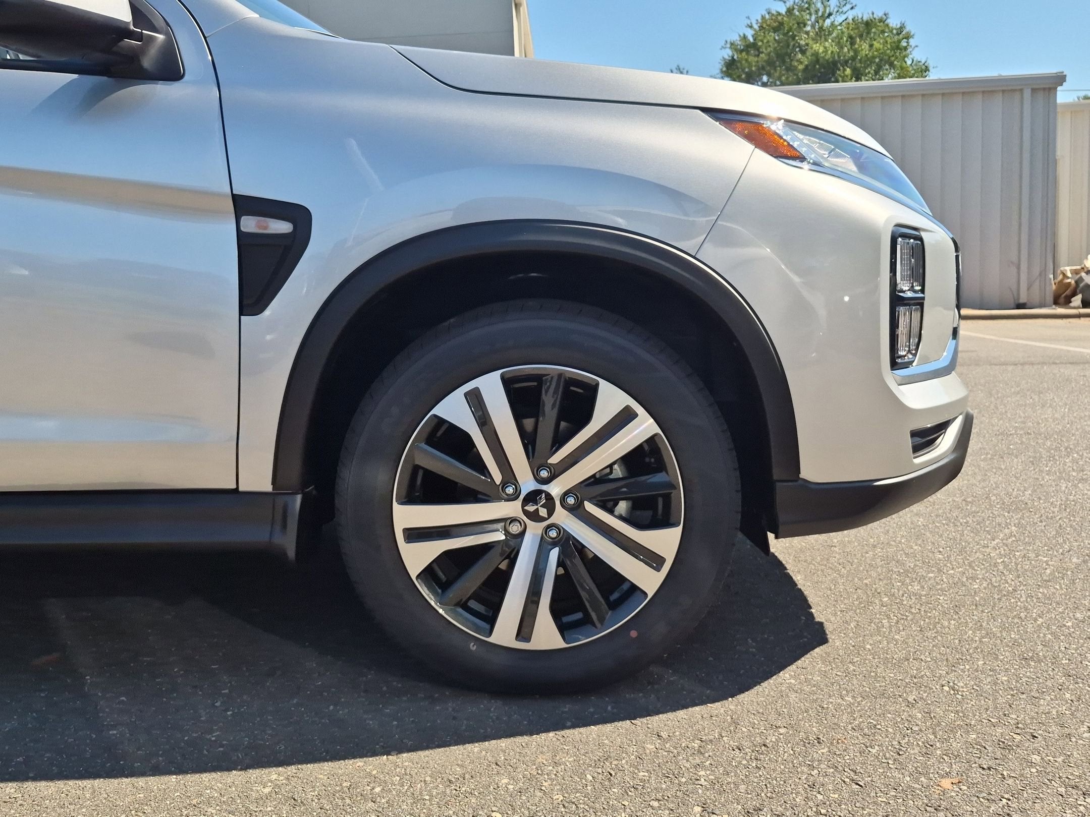 2026 Mitsubishi Outlander Sport ES