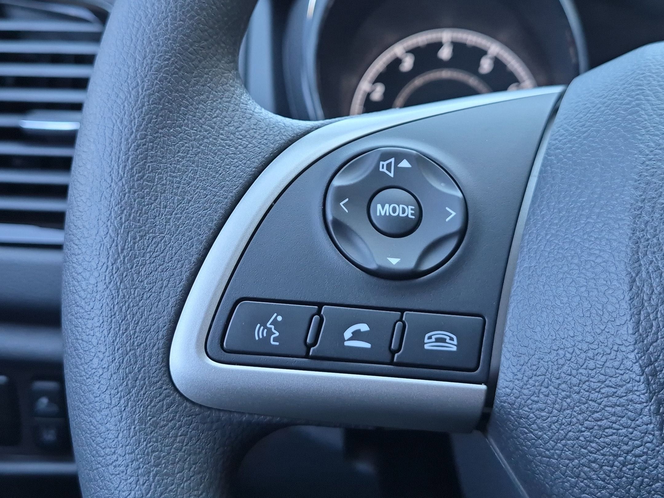 2026 Mitsubishi Outlander Sport ES